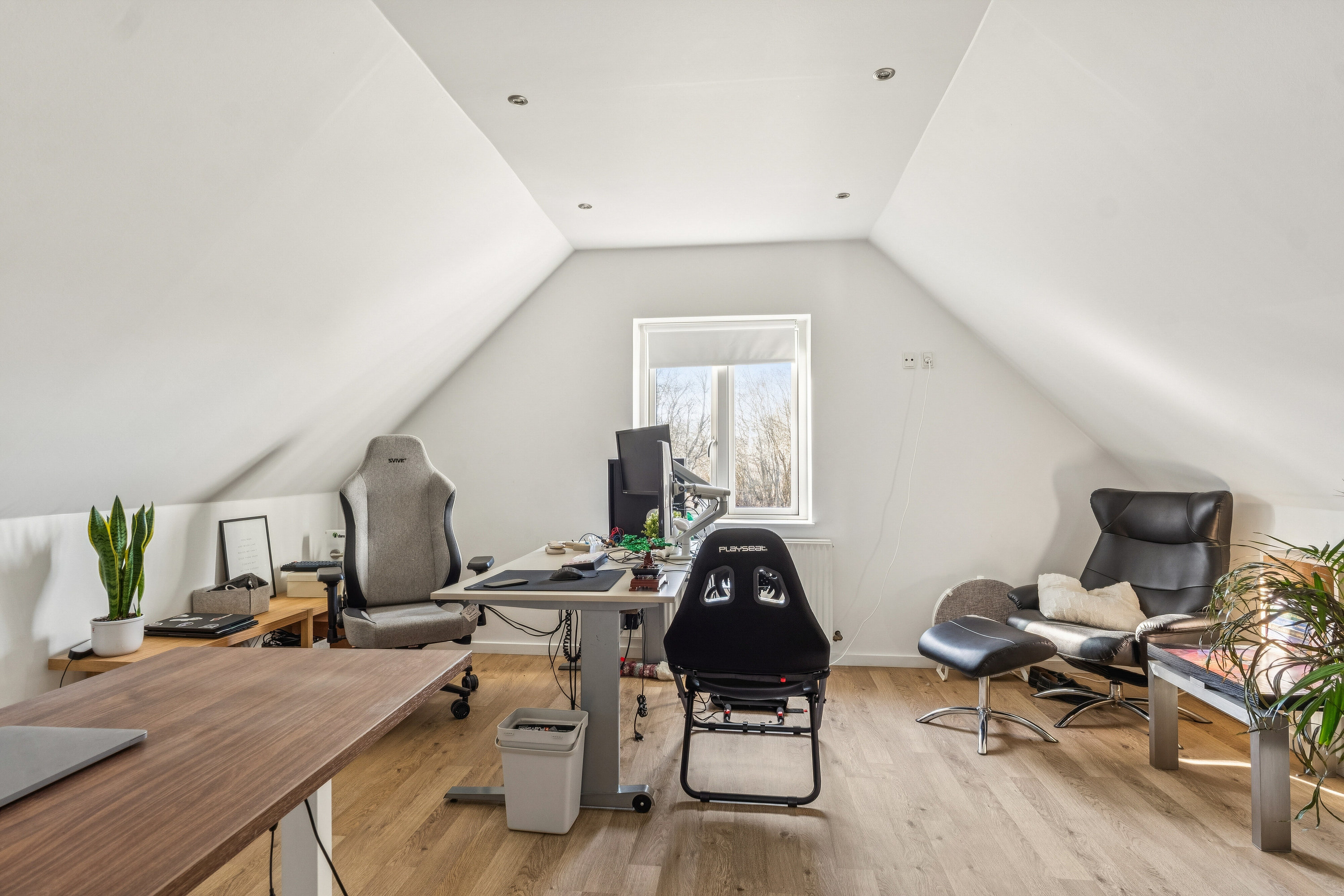 Fremhævet arbejdsværelse billede i fuldskærmstilstand. Billede af Sømosen 1, Sjørslev, 8620 Kjellerup