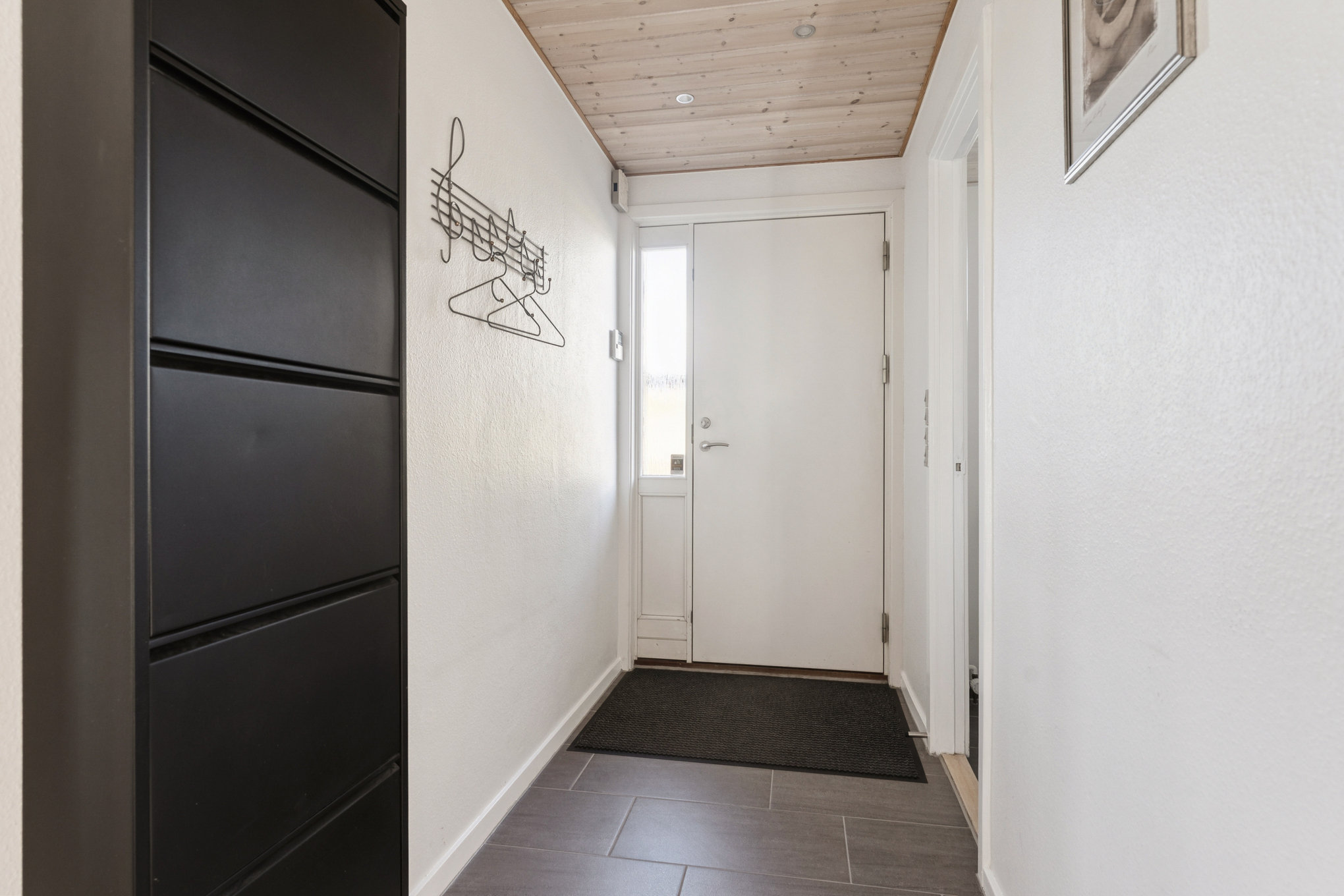 Fremhævet gang billede i fuldskærmstilstand. Billede af Dådyrvej 6, 8960 Randers SØ