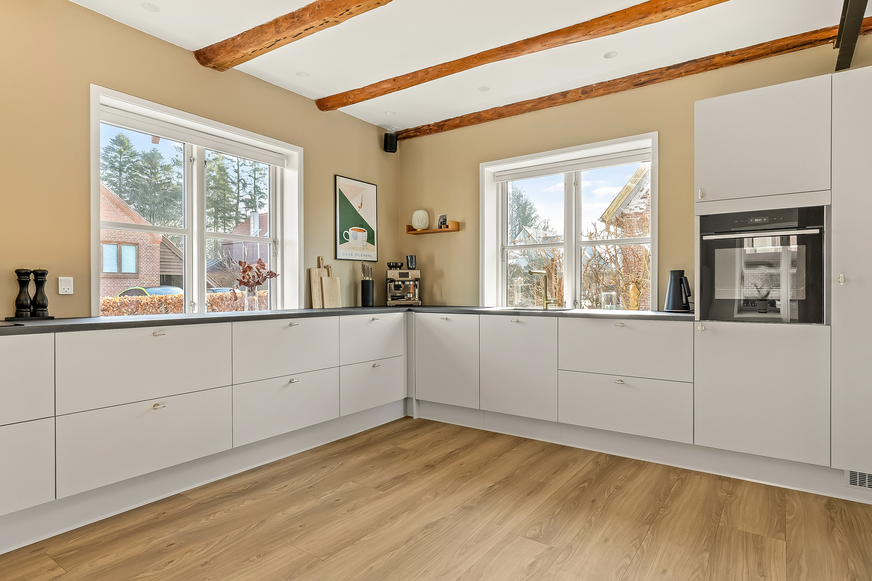 Fremhævet køkken alrum billede i fuldskærmstilstand. Billede af Nobilisvej 4, Grejsdal, 7100 Vejle