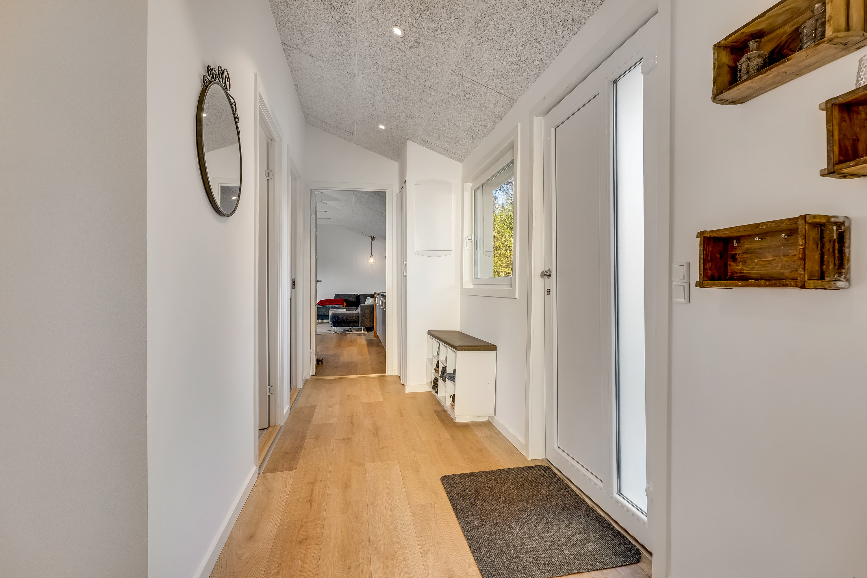 Fremhævet gang billede i fuldskærmstilstand. Billede af Askø Strandvig 231, 4942 Askø