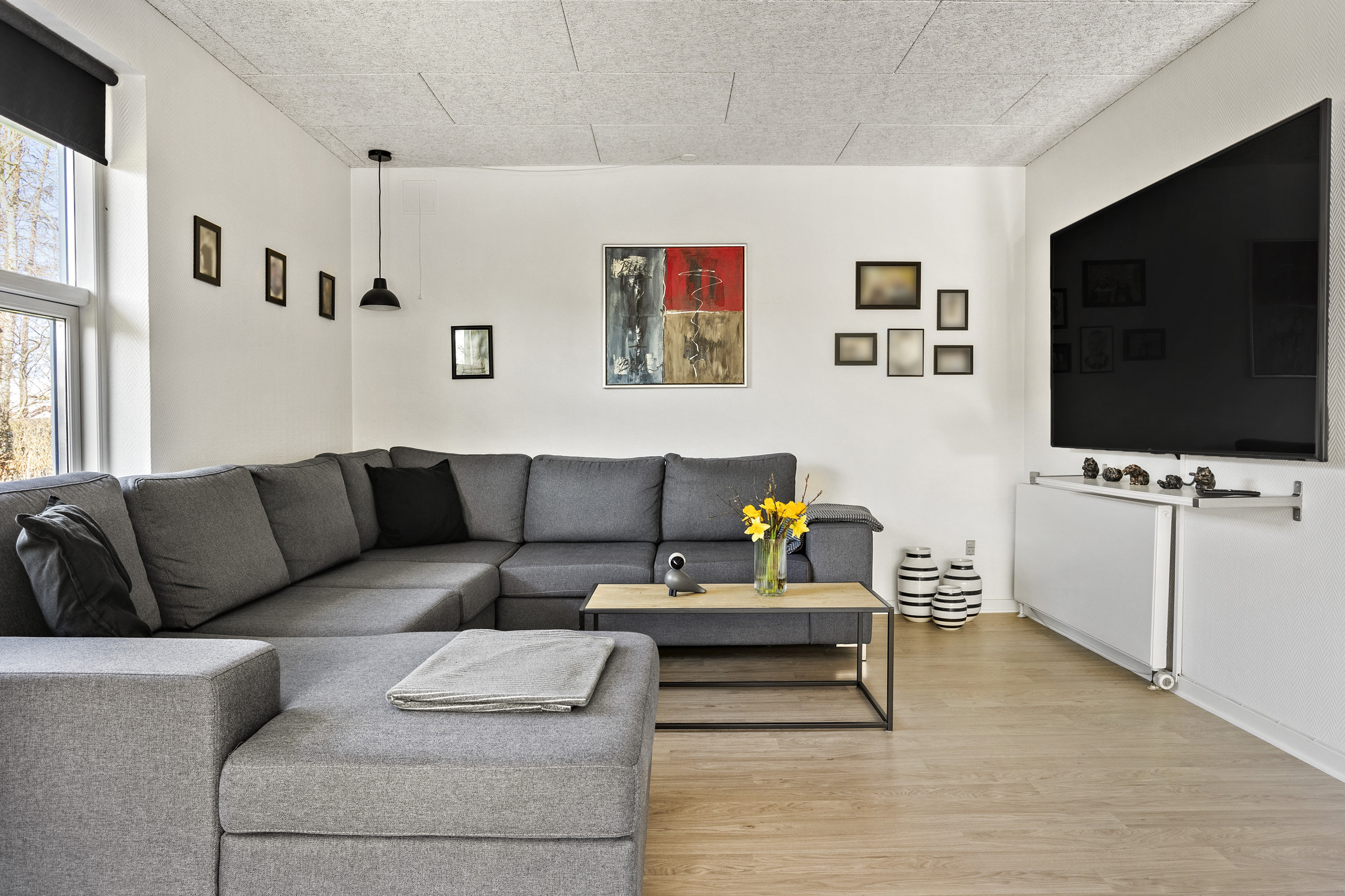 Fremhævet stue billede i fuldskærmstilstand. Billede af Mosevænget 27, 6580 Vamdrup