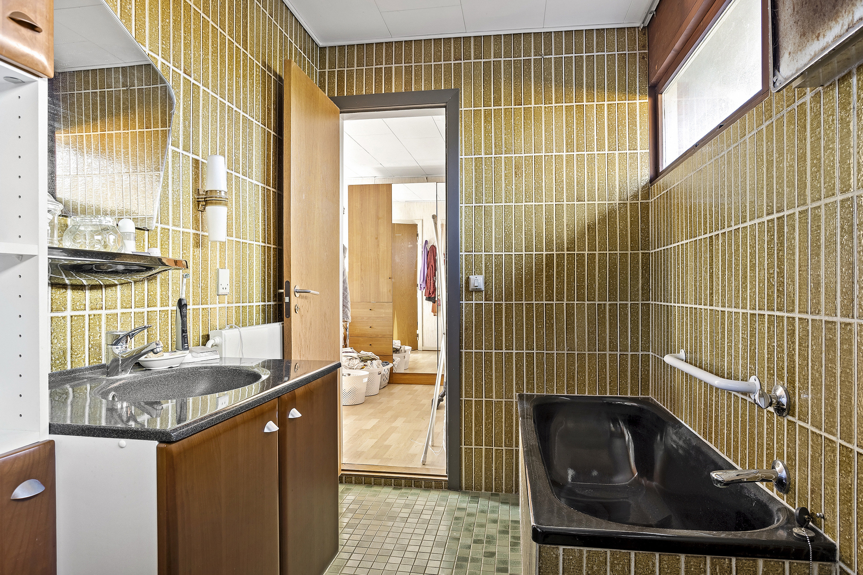 Fremhævet badeværelse billede i fuldskærmstilstand. Billede af Baldersvej 10, 6640 Lunderskov