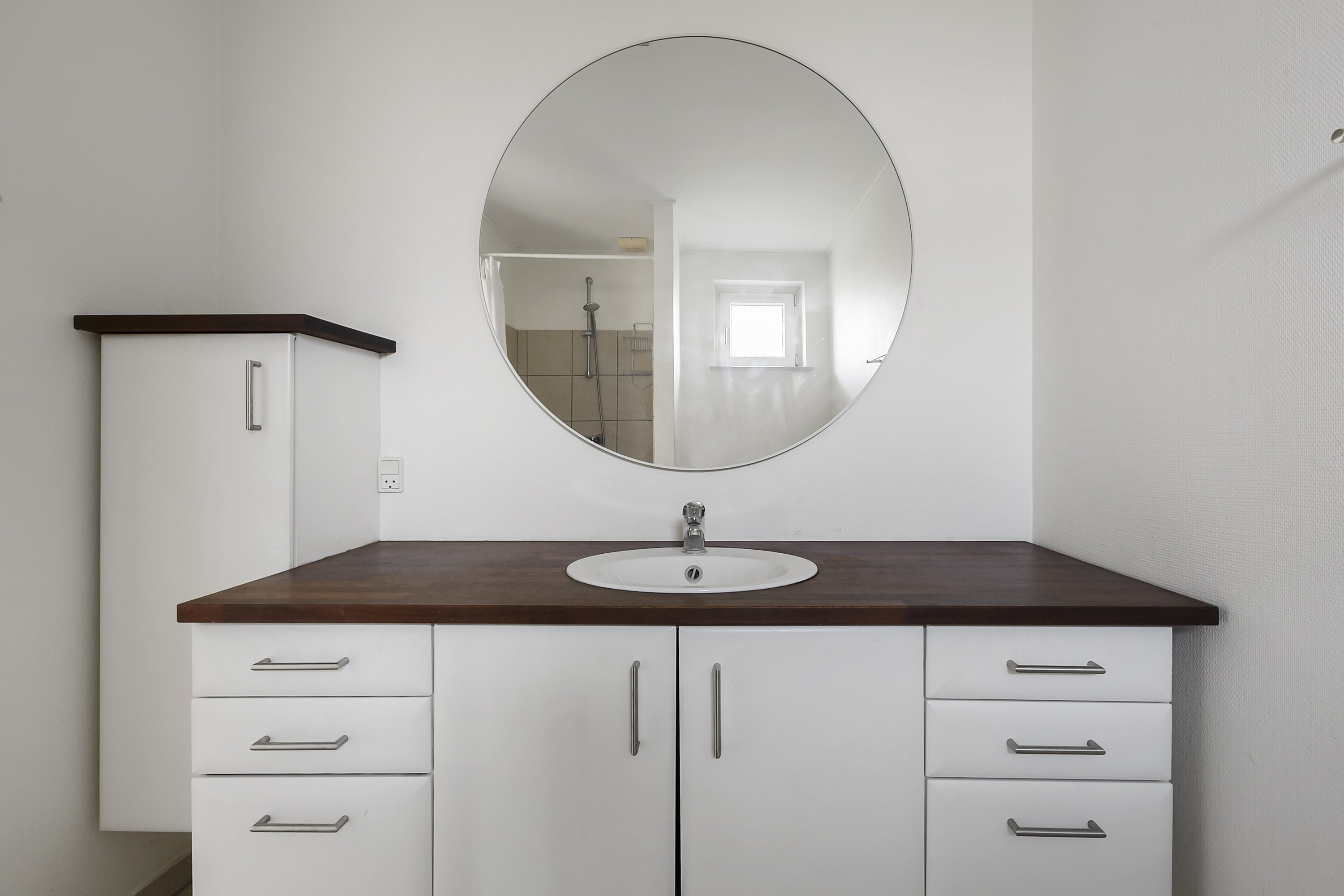 Fremhævet badeværelse billede i fuldskærmstilstand. Billede af Hørup Bygade 110, Hørup, 6470 Sydals