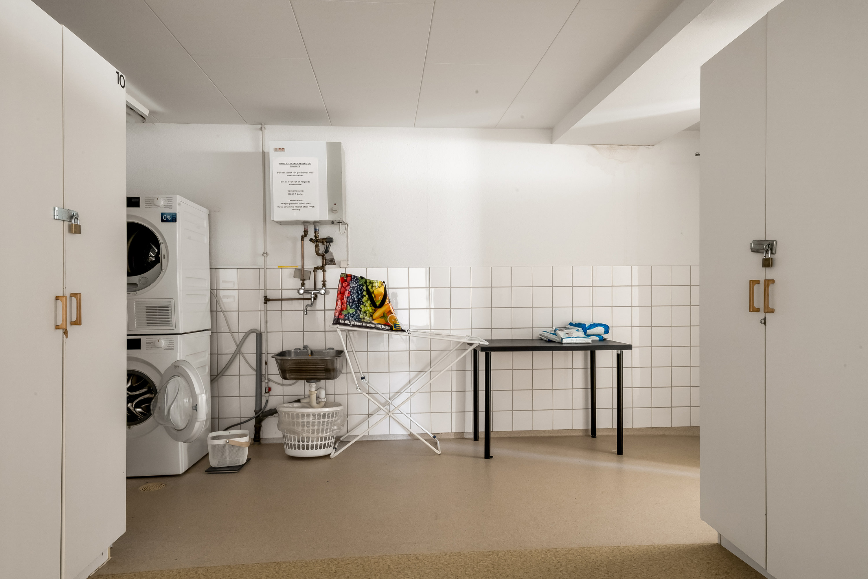 Fremhævet vaskerum billede i fuldskærmstilstand. Billede af Jernkilde 9, st.. tv., 7400 Herning