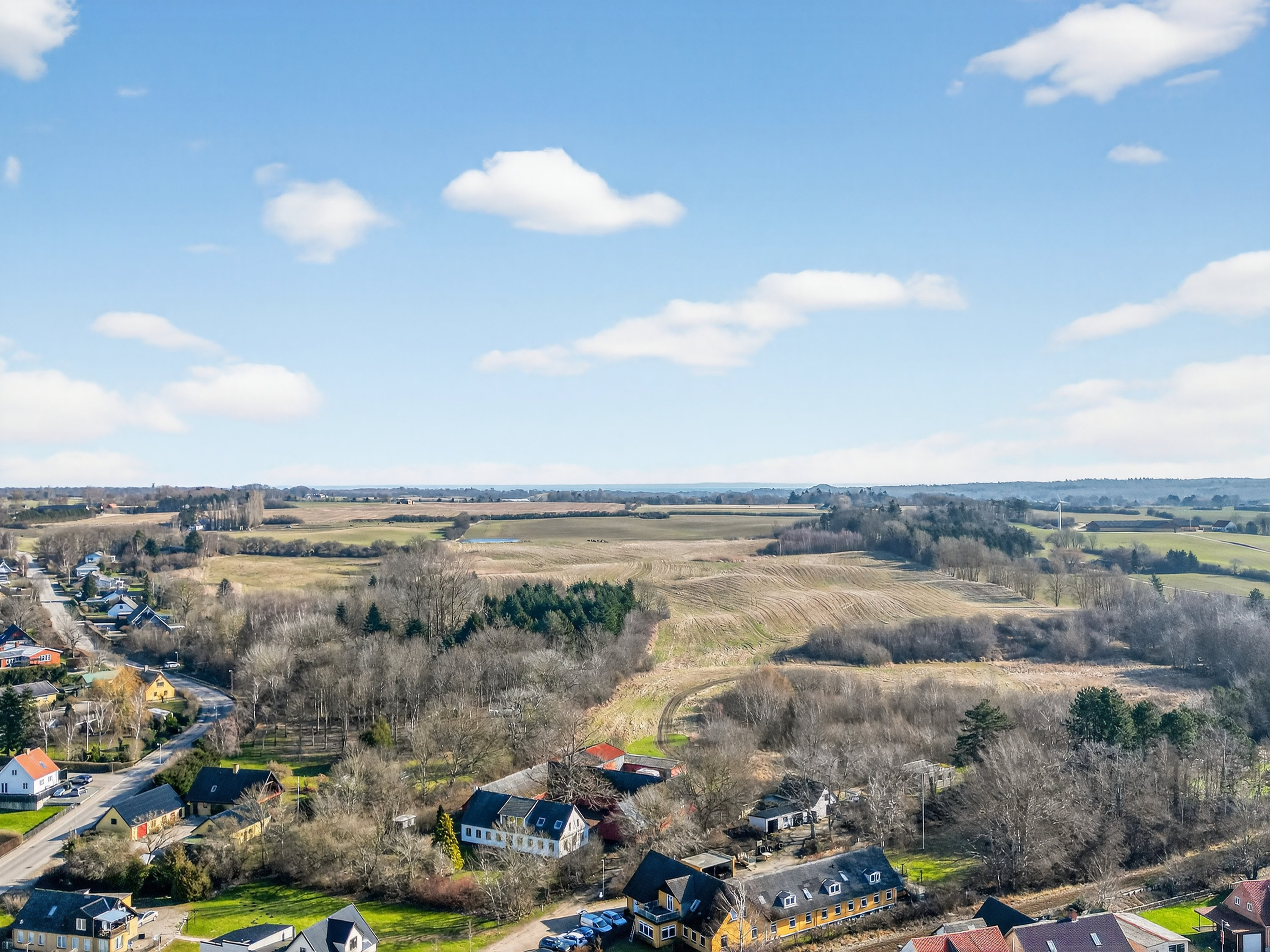 Fremhævet luftfoto billede i fuldskærmstilstand. Billede af Søgårdssvinget 10, Svinninge, 4572 Nørre Asmindrup