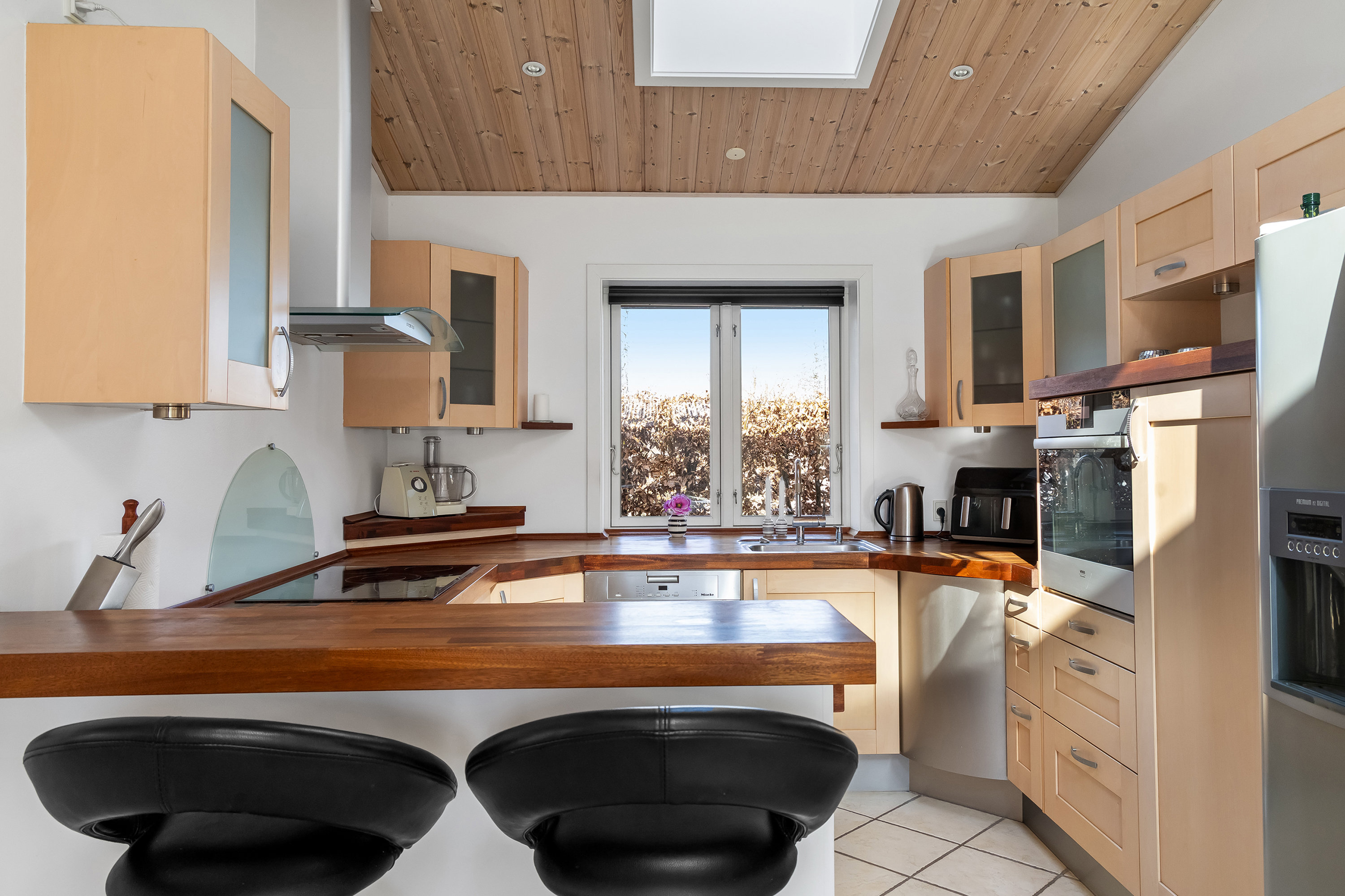 Fremhævet køkken alrum billede i fuldskærmstilstand. Billede af Lærkevej 34, 4040 Jyllinge