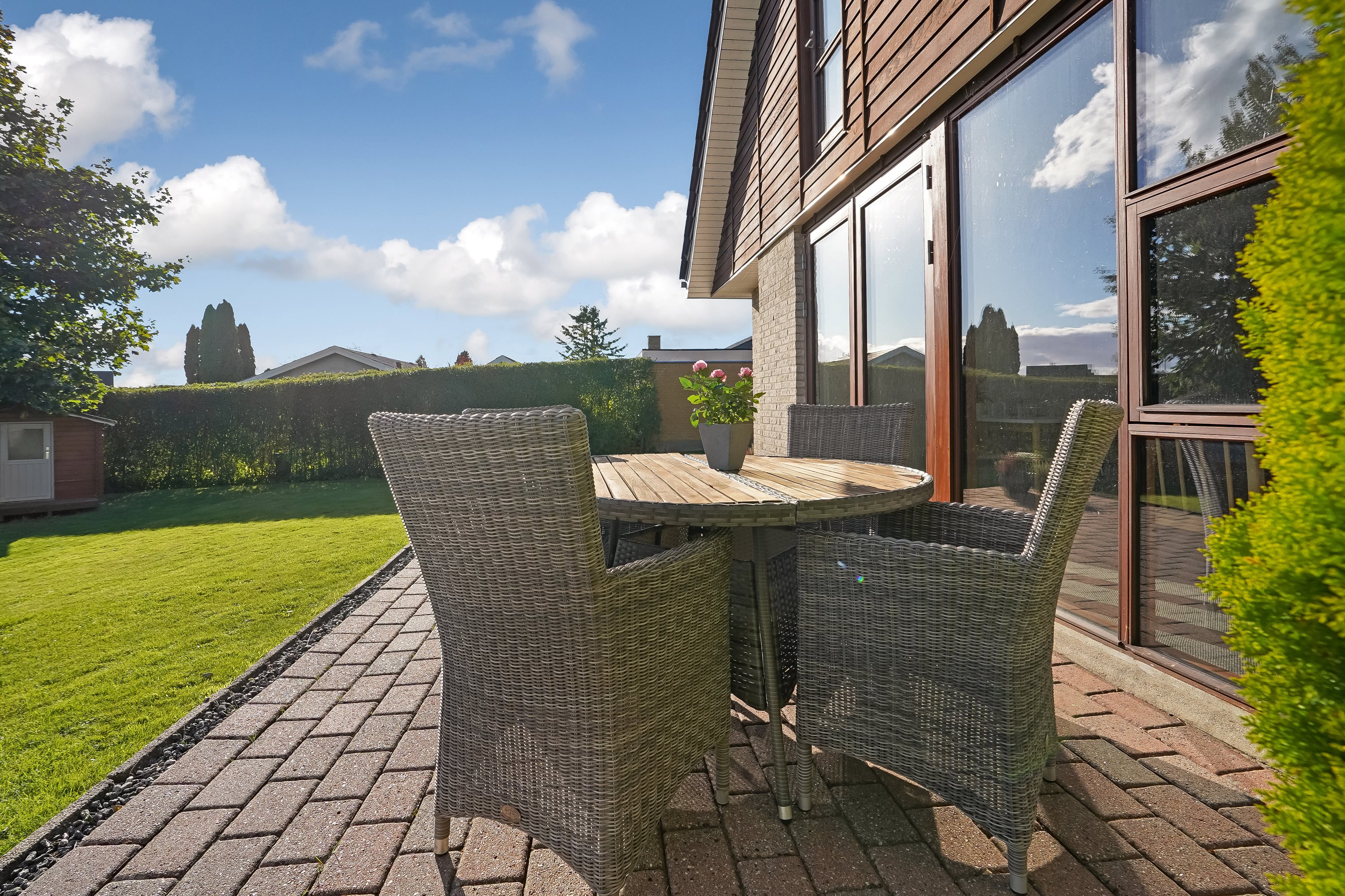 Fremhævet terrasse billede i fuldskærmstilstand. Billede af Enghavevej 17, 5580 Nørre Aaby