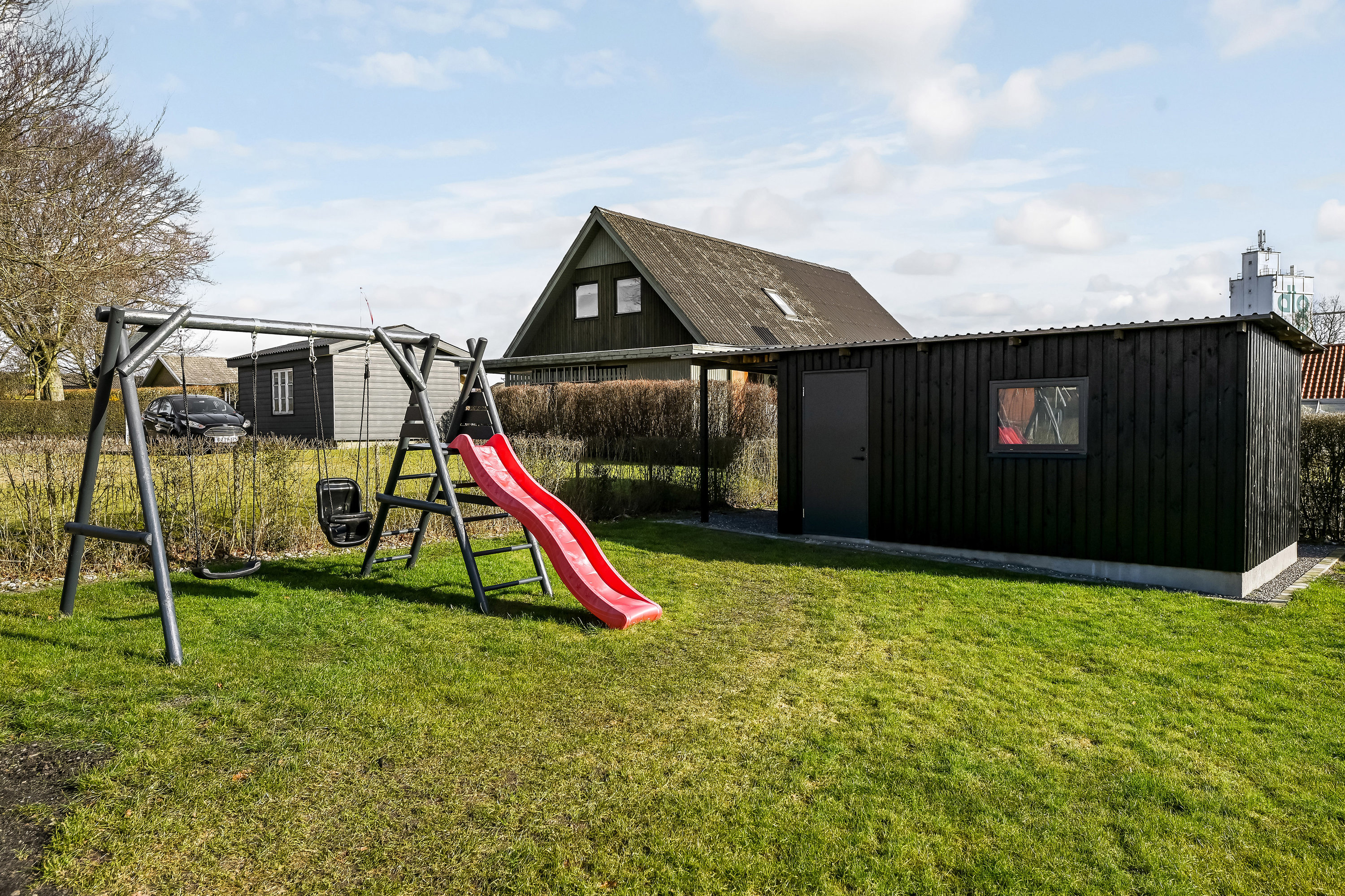 Fremhævet have billede i fuldskærmstilstand. Billede af Æblevej 7, 7250 Hejnsvig