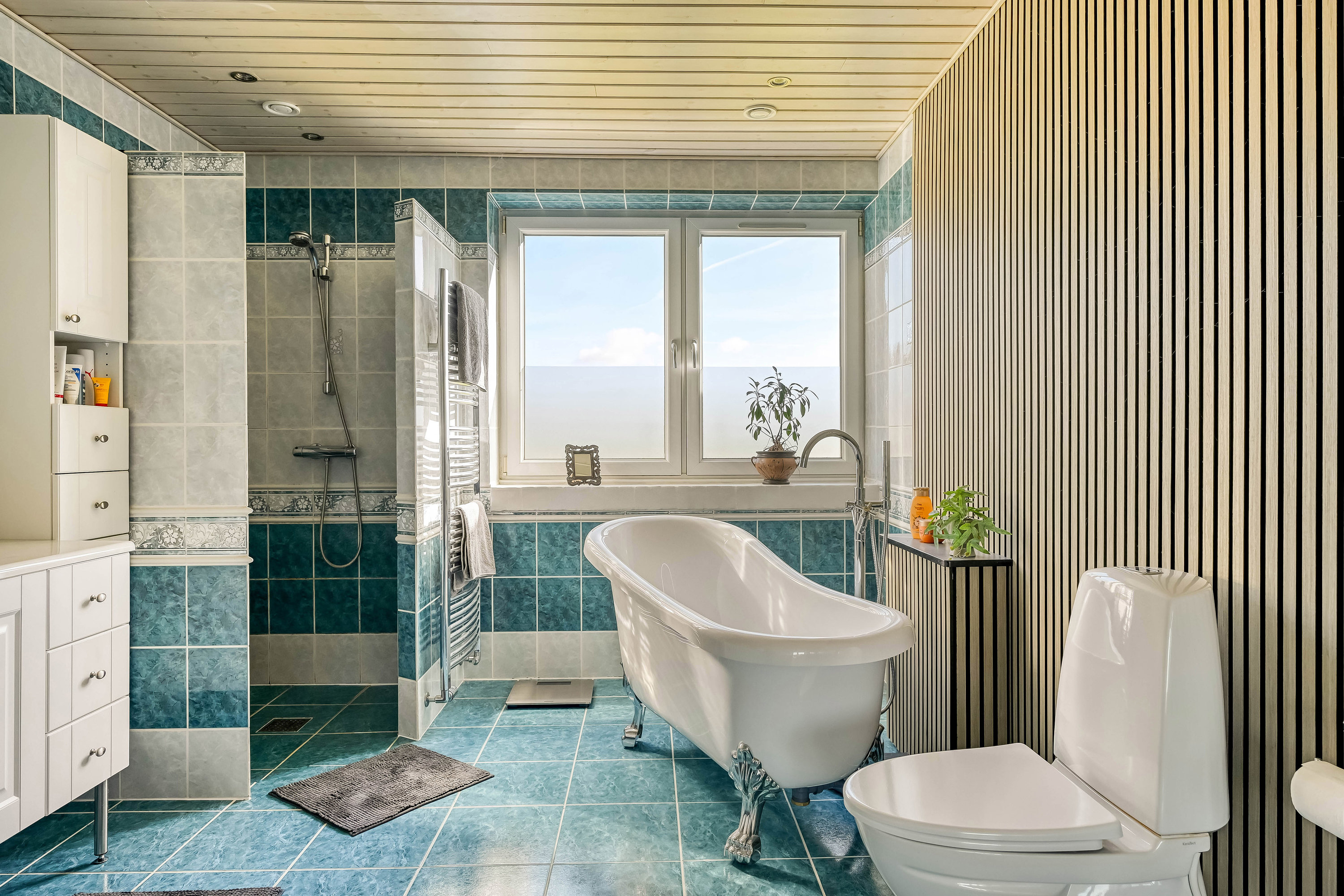 Fremhævet badeværelse billede i fuldskærmstilstand. Billede af Nørremarksvej 9, Krogager Mk, 7200 Grindsted