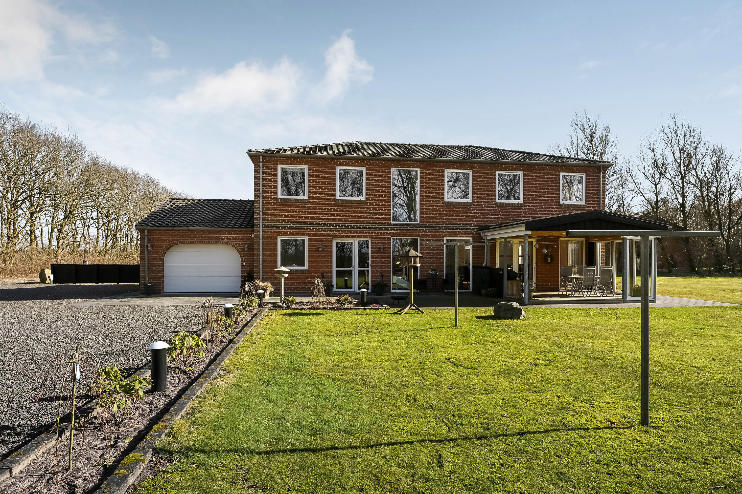 Fremhævet ejendommen billede i fuldskærmstilstand. Billede af Nørremarksvej 9, Krogager Mk, 7200 Grindsted