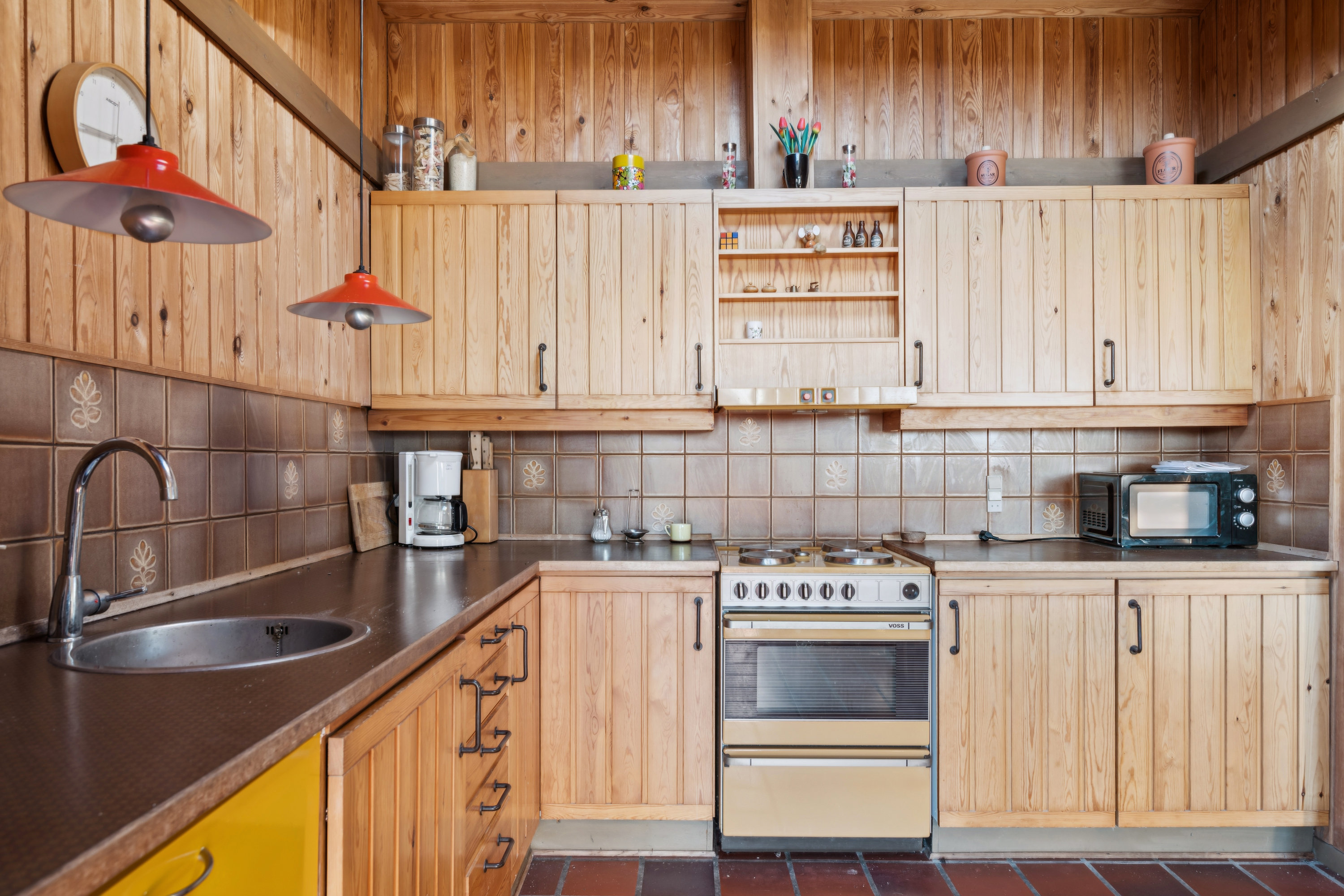 Fremhævet køkken billede i fuldskærmstilstand. Billede af Tjørnevej 7, Handrup, 8400 Ebeltoft