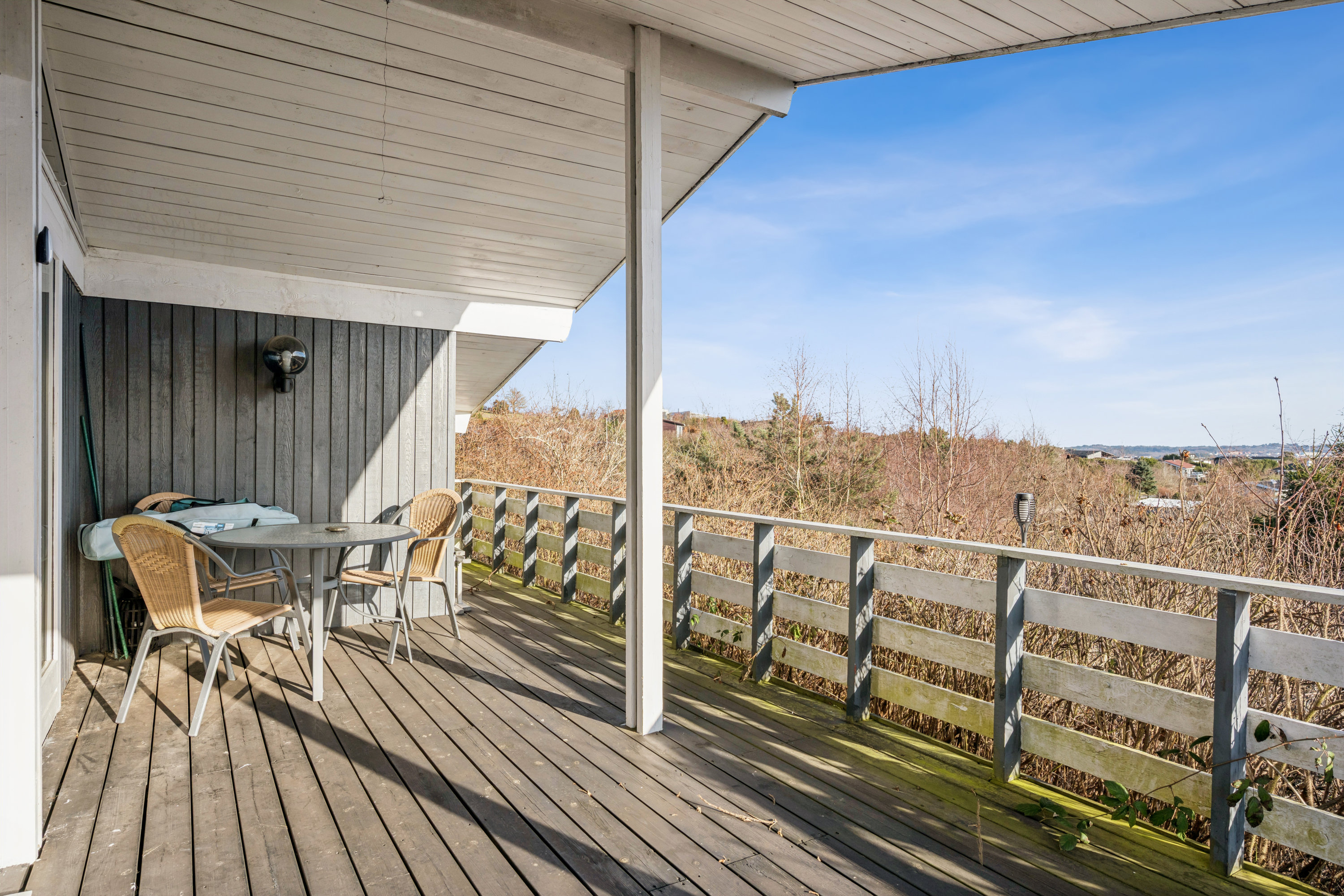 Fremhævet altan billede i fuldskærmstilstand. Billede af Tjørnevej 7, Handrup, 8400 Ebeltoft