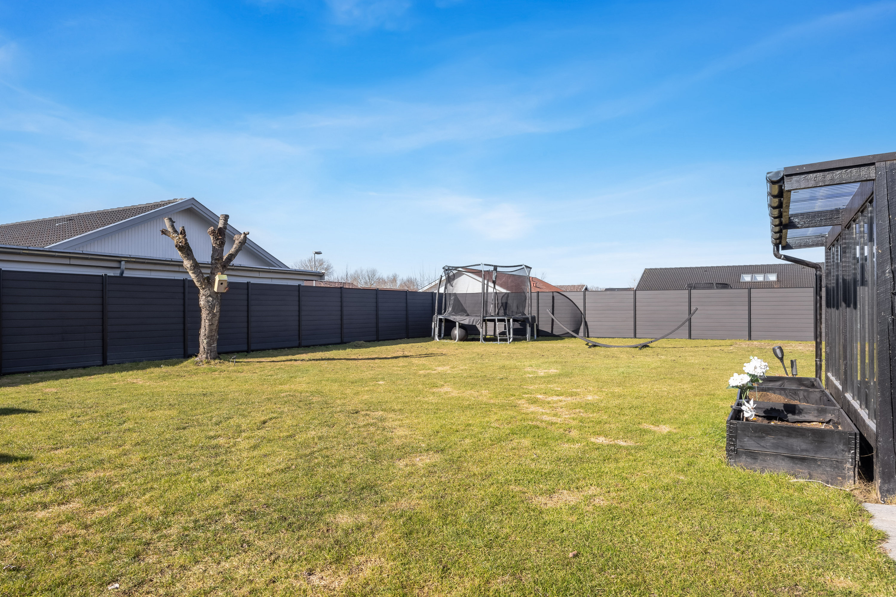 Fremhævet have billede i fuldskærmstilstand. Billede af Hovgårdsparken 135, 2670 Greve