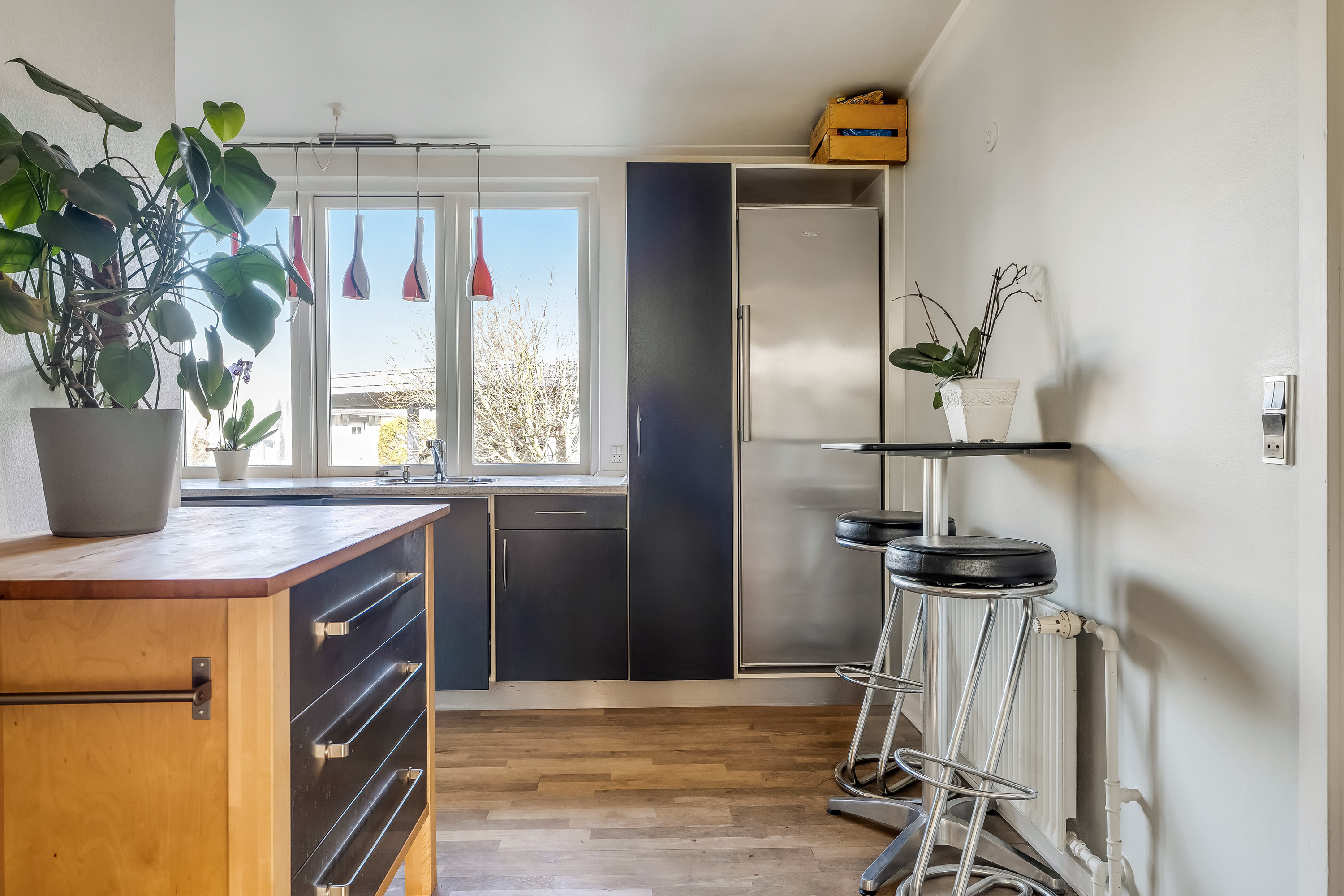 Fremhævet køkken billede i fuldskærmstilstand. Billede af Lyngevej 10, Uvelse, 3550 Slangerup