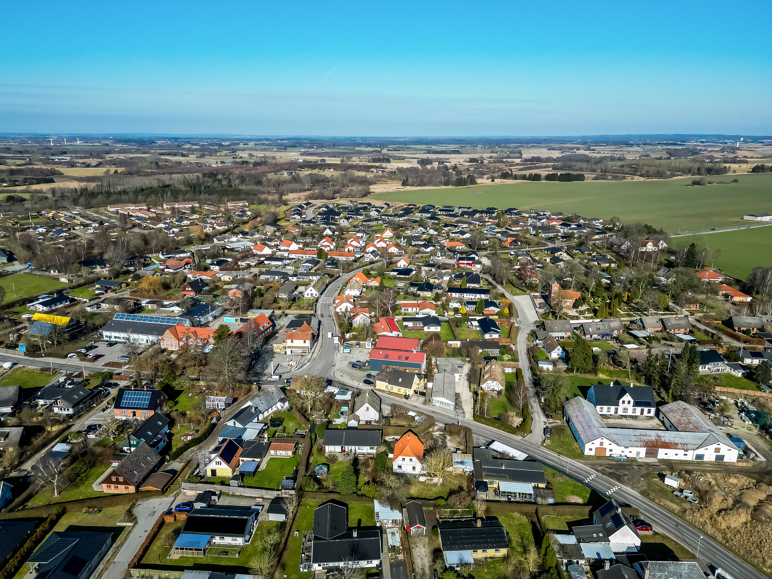 Fremhævet luftfoto billede i fuldskærmstilstand. Billede af Lyngevej 10, Uvelse, 3550 Slangerup