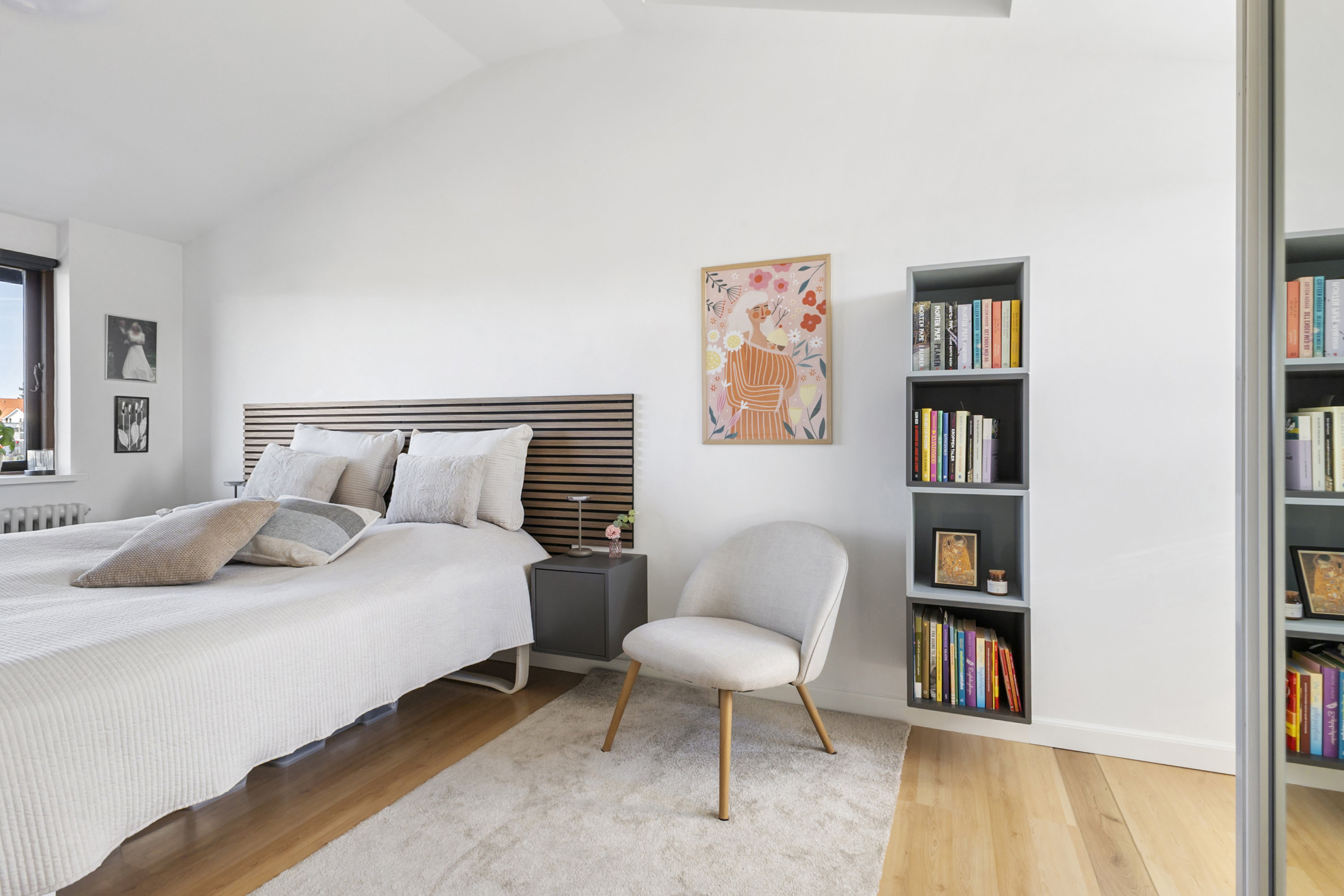 Fremhævet soveværelse billede i fuldskærmstilstand. Billede af Mariesvej 17, 7000 Fredericia