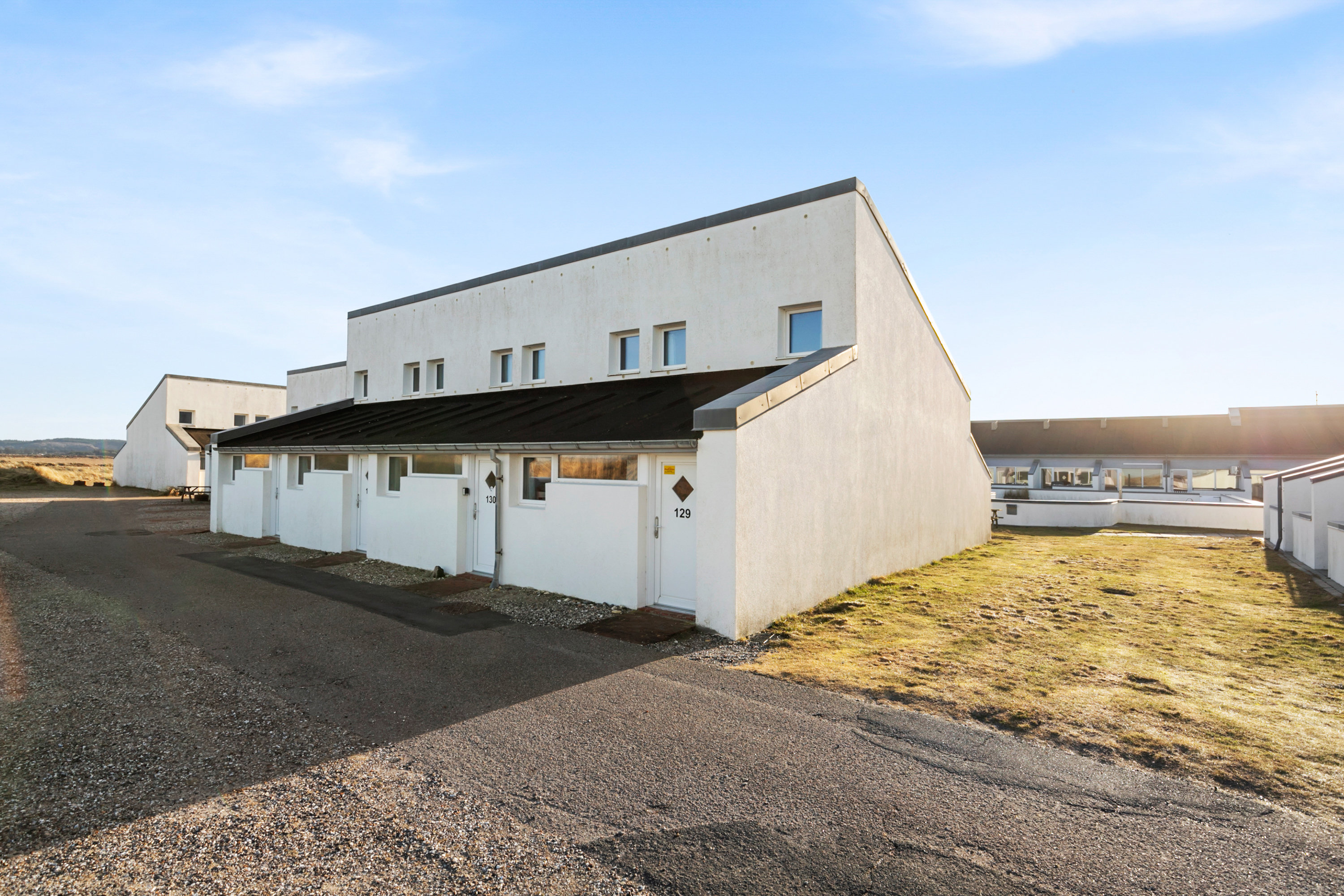 Fremhævet facade billede i fuldskærmstilstand. Billede af Strandvejen 150, 30., Tranum, 9460 Brovst