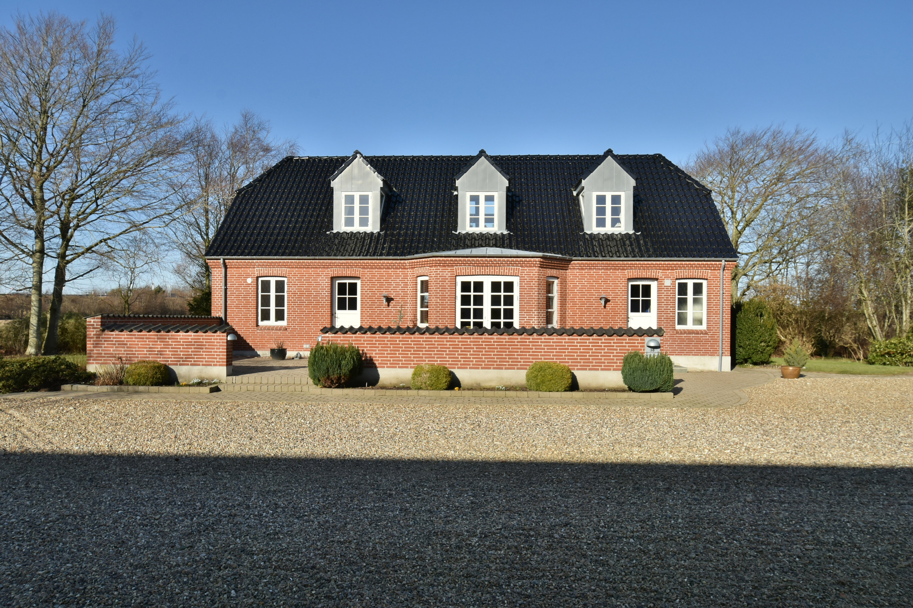 Fremhævet ejendommen billede i fuldskærmstilstand. Billede af Vesterlindvej 38, 7400 Herning