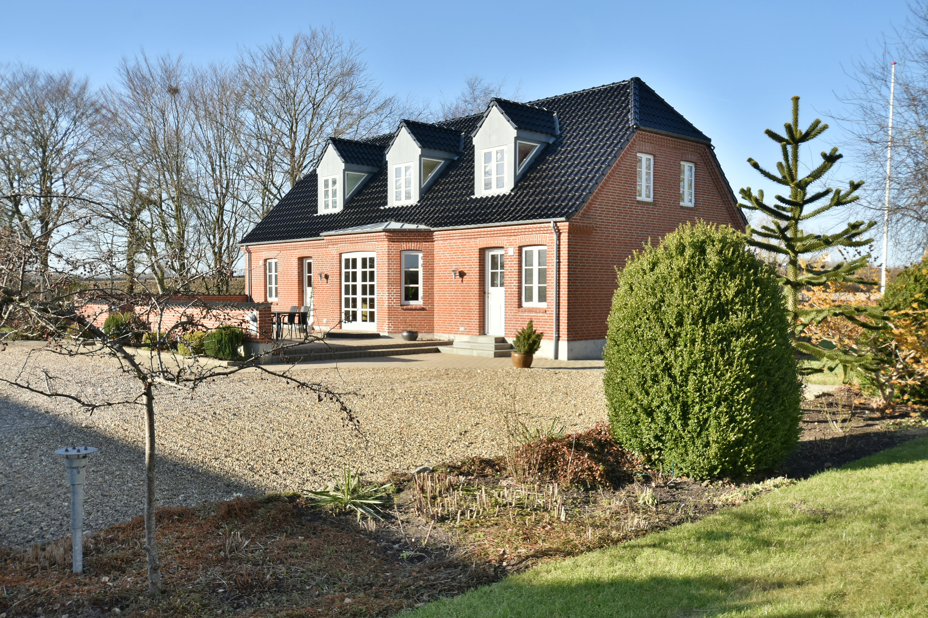 Fremhævet ejendommen billede i fuldskærmstilstand. Billede af Vesterlindvej 38, 7400 Herning