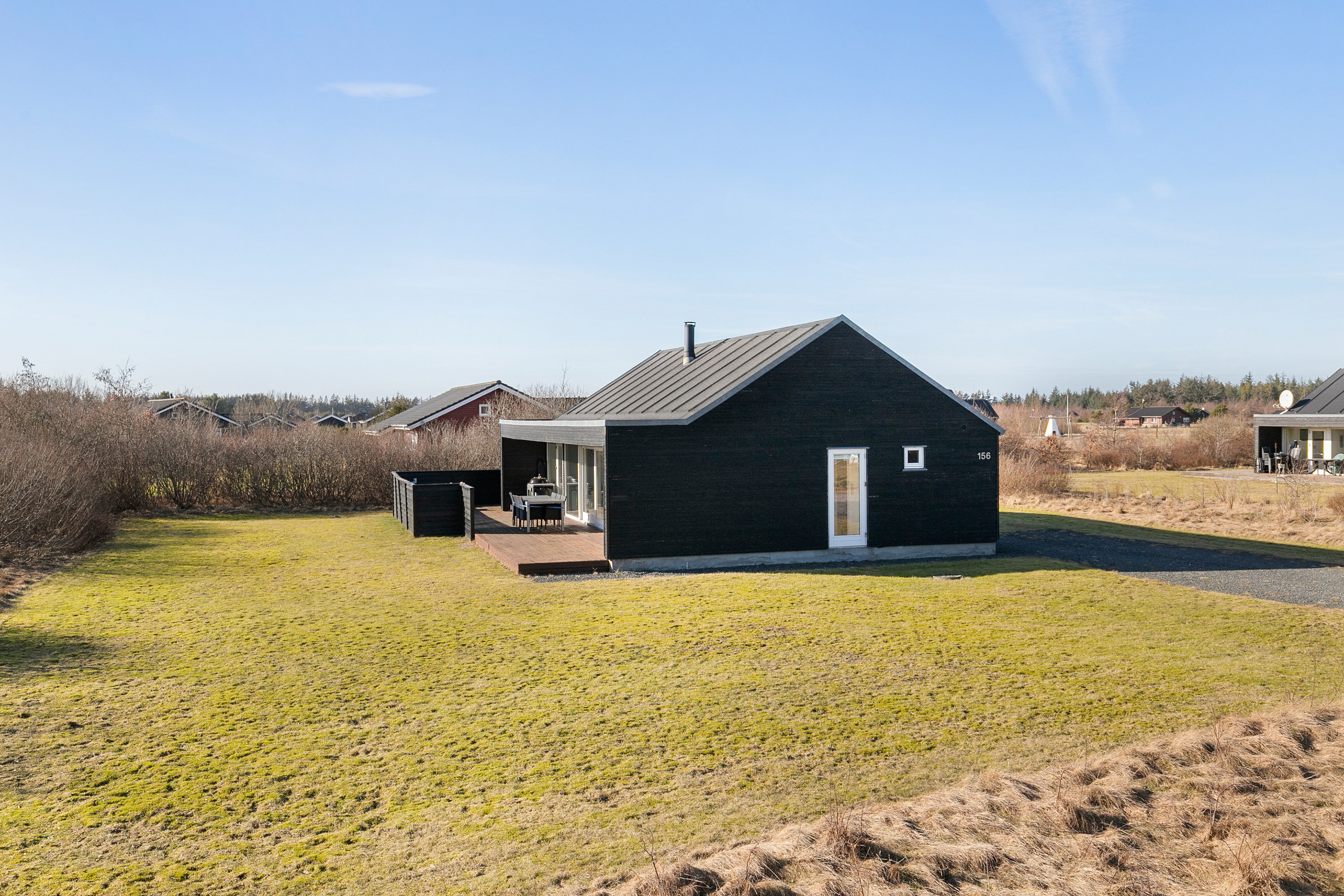 Fremhævet facade billede i fuldskærmstilstand. Billede af Kronvildtvej 156, Krogen, 9460 Brovst