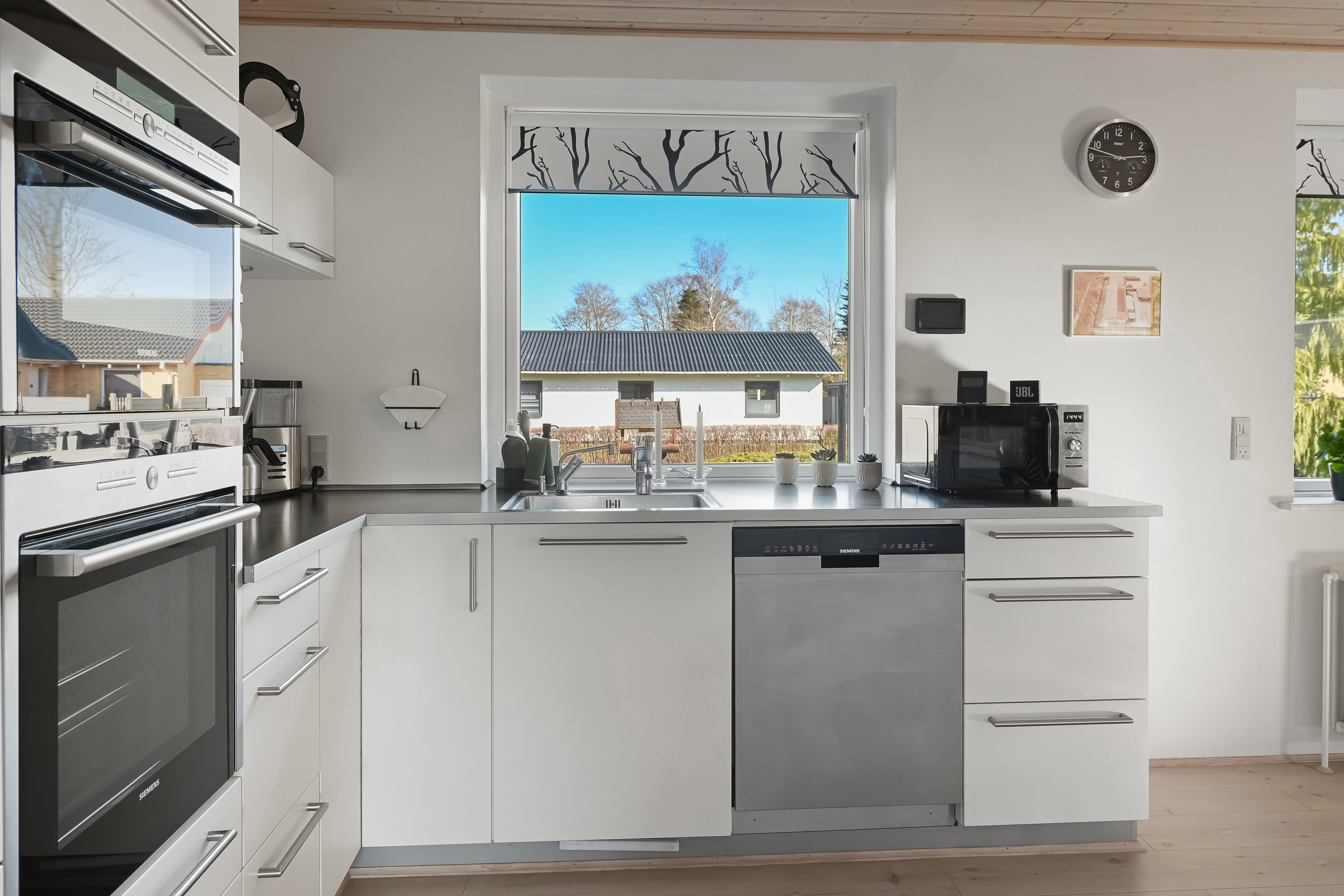 Fremhævet køkken billede i fuldskærmstilstand. Billede af Egevej 4, 7260 Sønder Omme