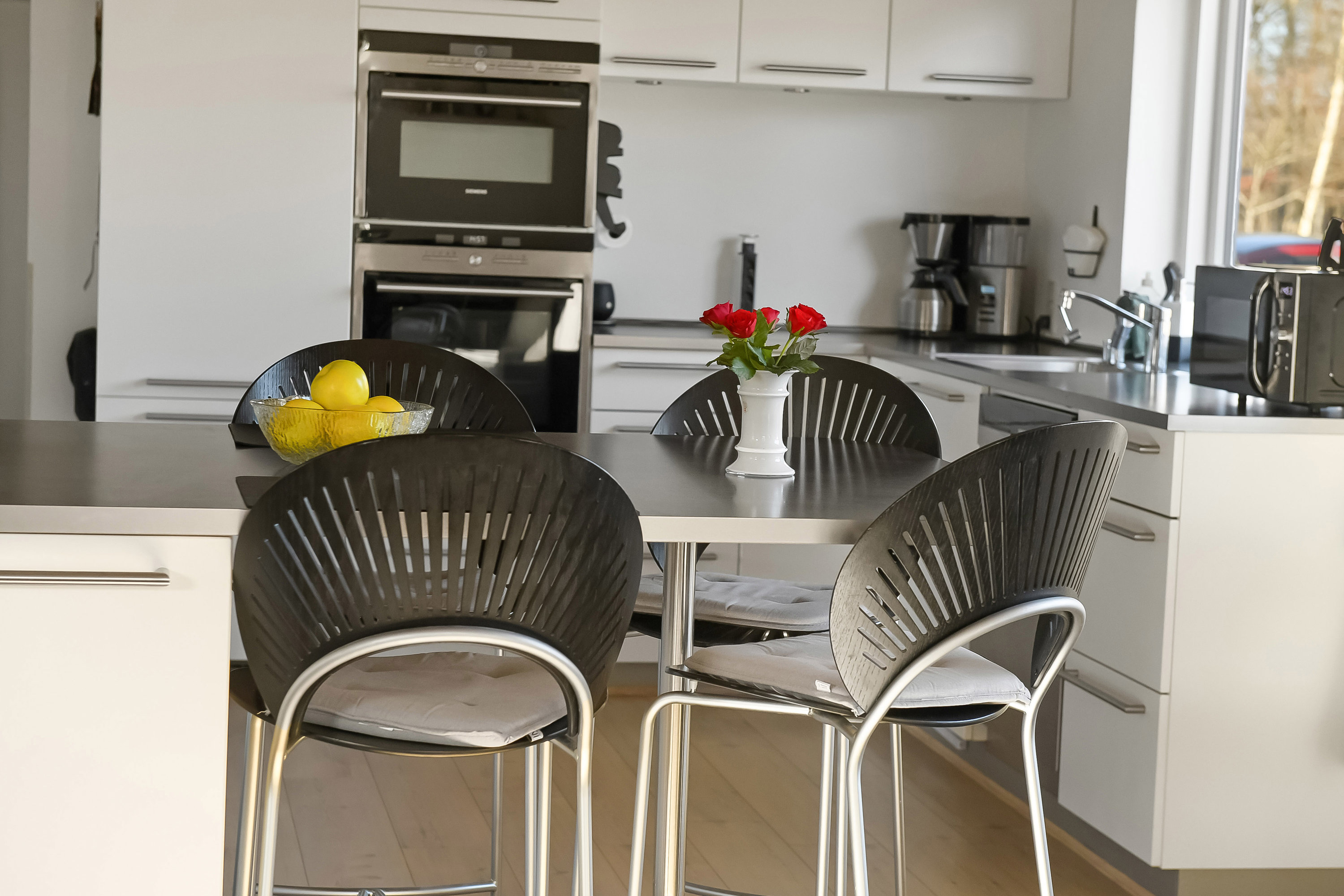 Fremhævet køkken billede i fuldskærmstilstand. Billede af Egevej 4, 7260 Sønder Omme