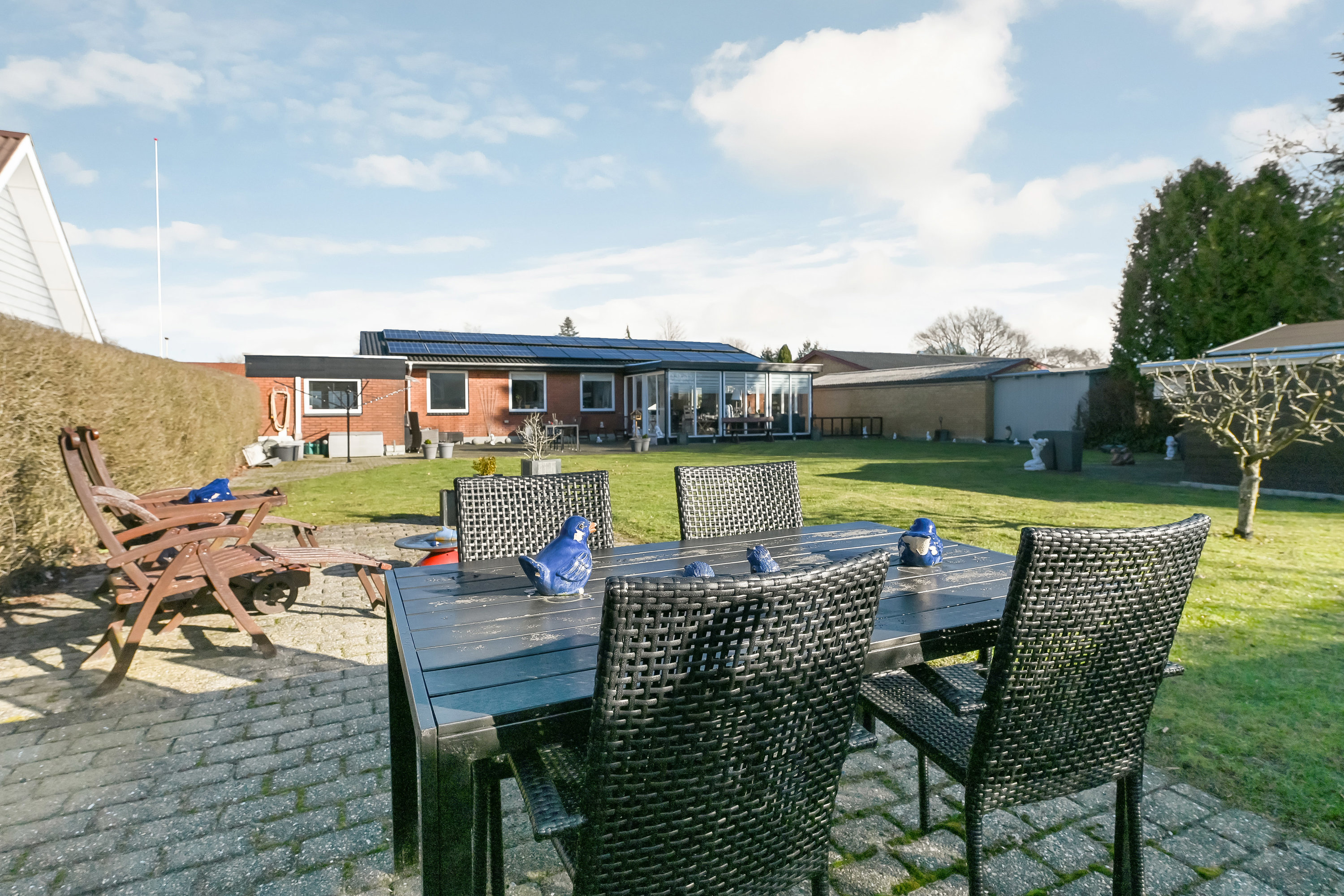 Fremhævet terrasse billede i fuldskærmstilstand. Billede af Egevej 4, 7260 Sønder Omme