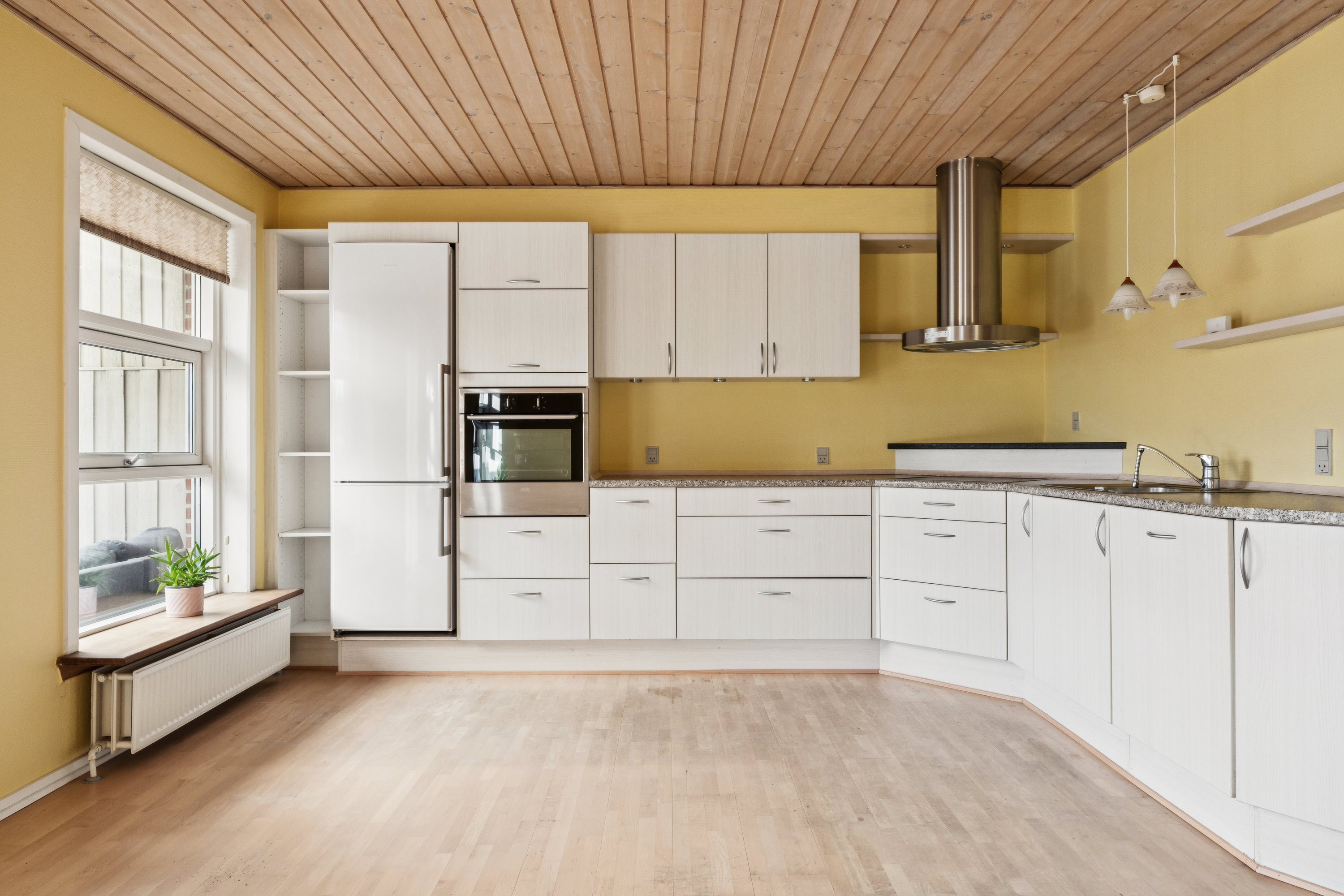 Fremhævet køkken billede i fuldskærmstilstand. Billede af Gartnervangen 12B, 9240 Nibe