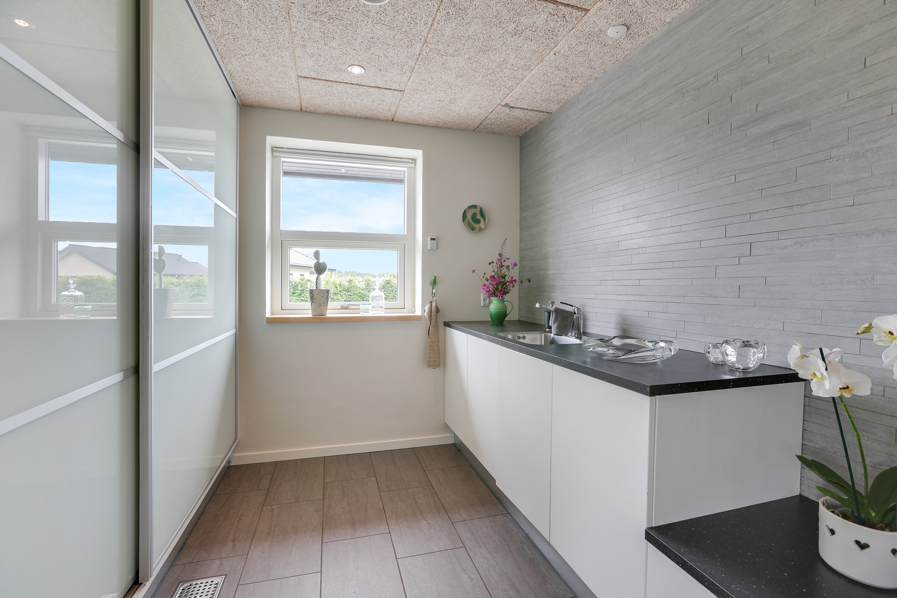 Fremhævet bryggers billede i fuldskærmstilstand. Billede af Tennisskoven 4, 9320 Hjallerup