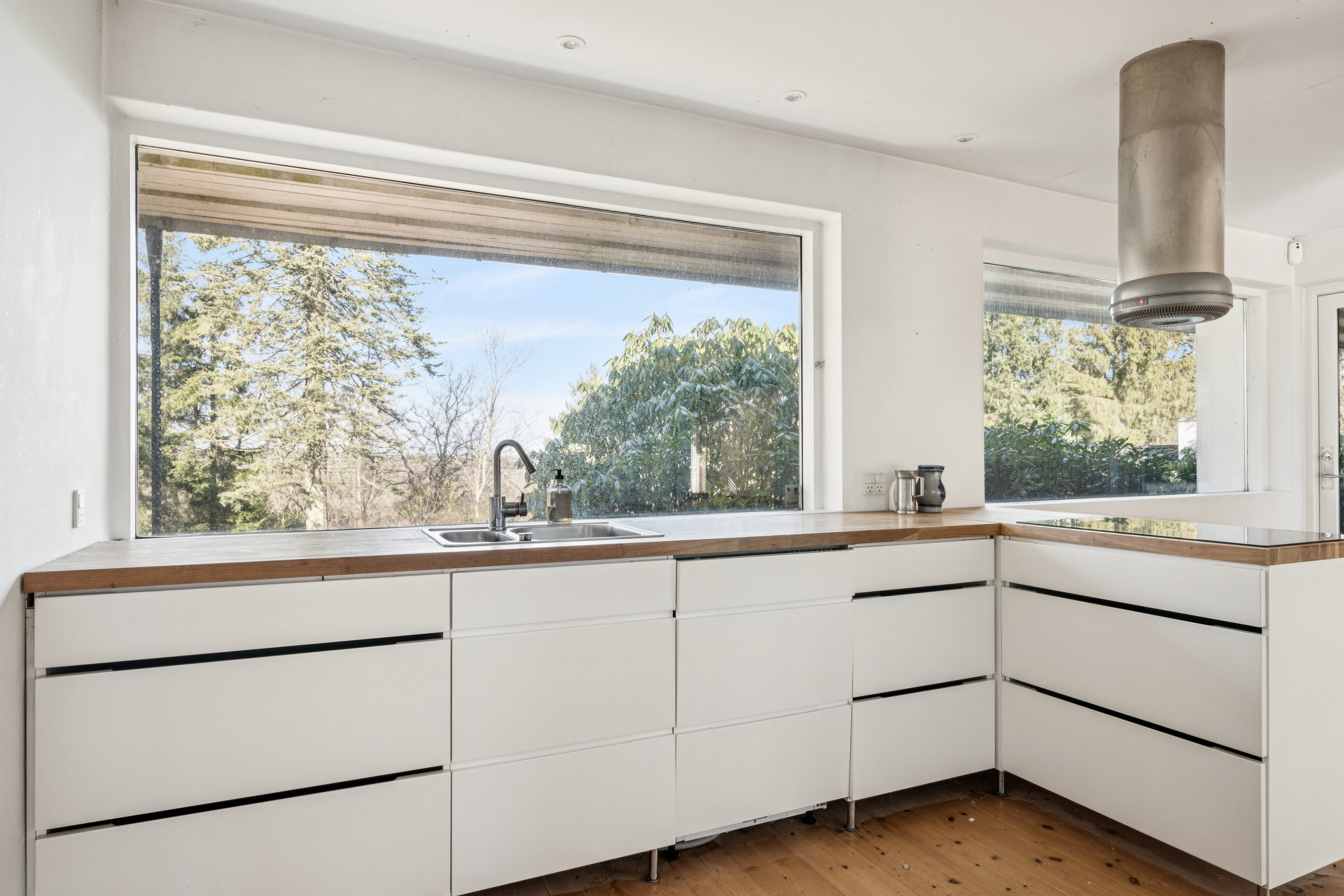 Fremhævet køkken billede i fuldskærmstilstand. Billede af Hulvej 10A, B og C, 8400 Ebeltoft