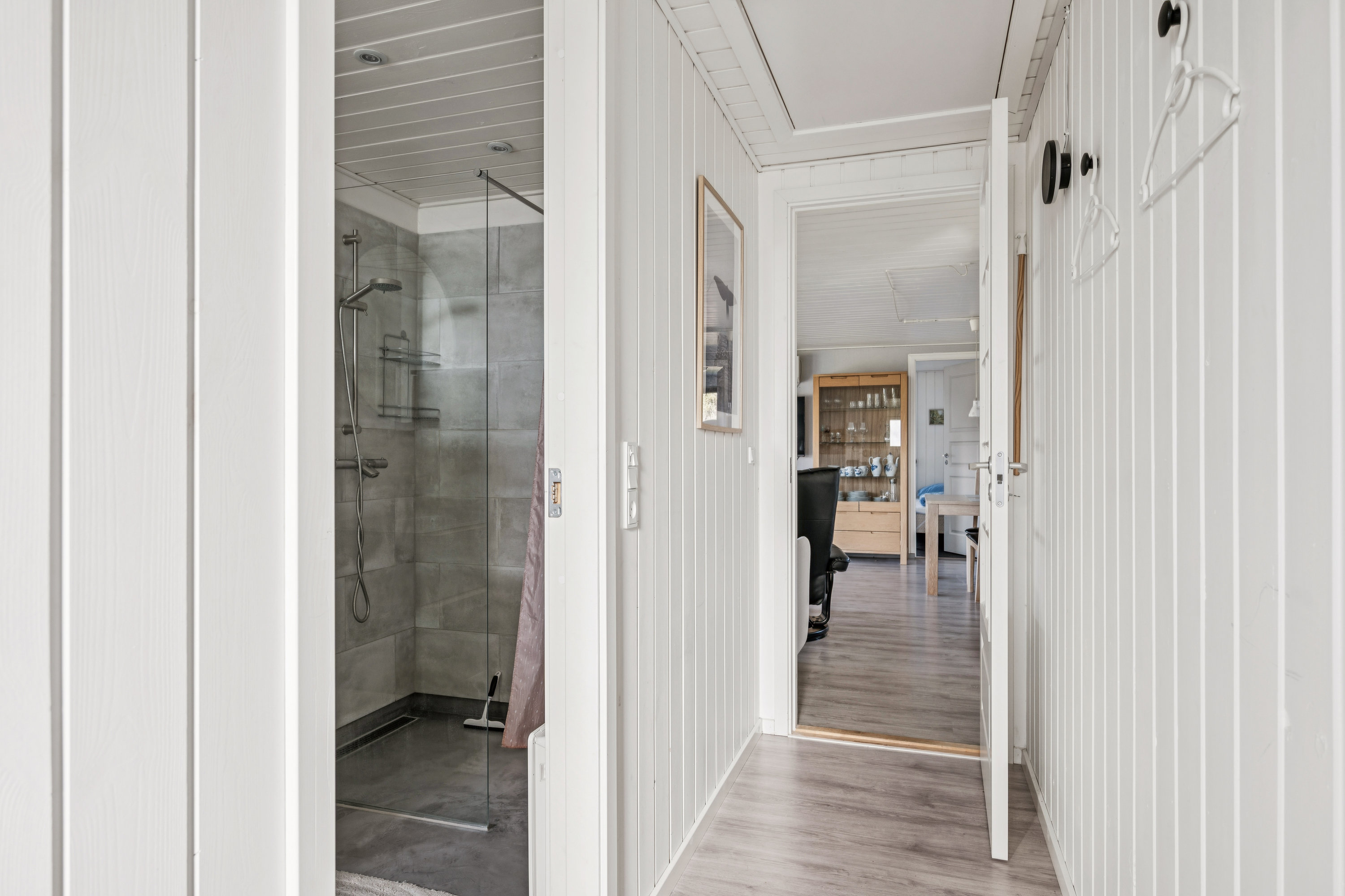 Fremhævet gang billede i fuldskærmstilstand. Billede af Øreflippen 59, Øer Strand, 8400 Ebeltoft