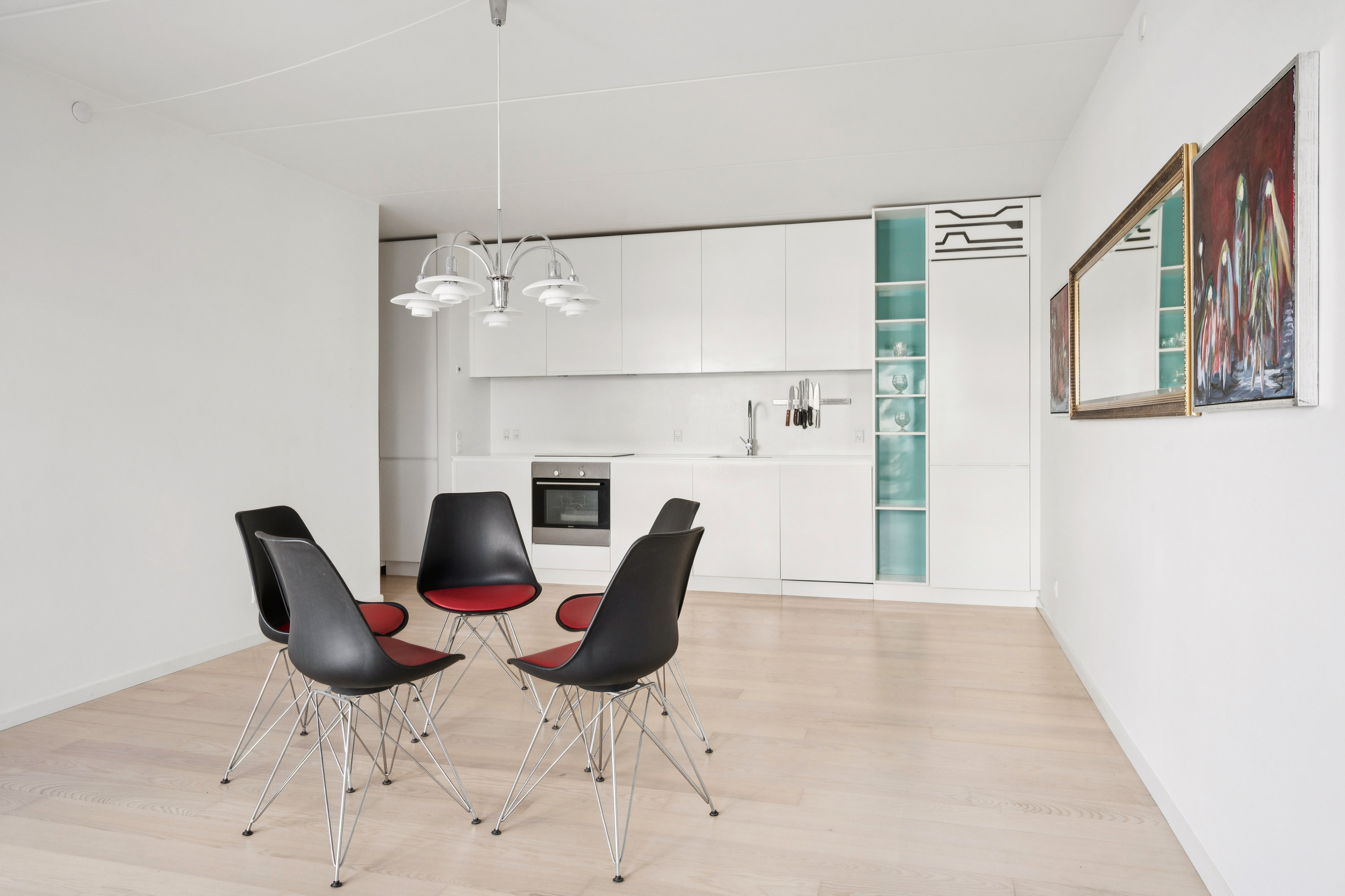 Fremhævet stue billede i fuldskærmstilstand. Billede af Helga Pedersens Gade 9, 5. 4., 8000 Aarhus C