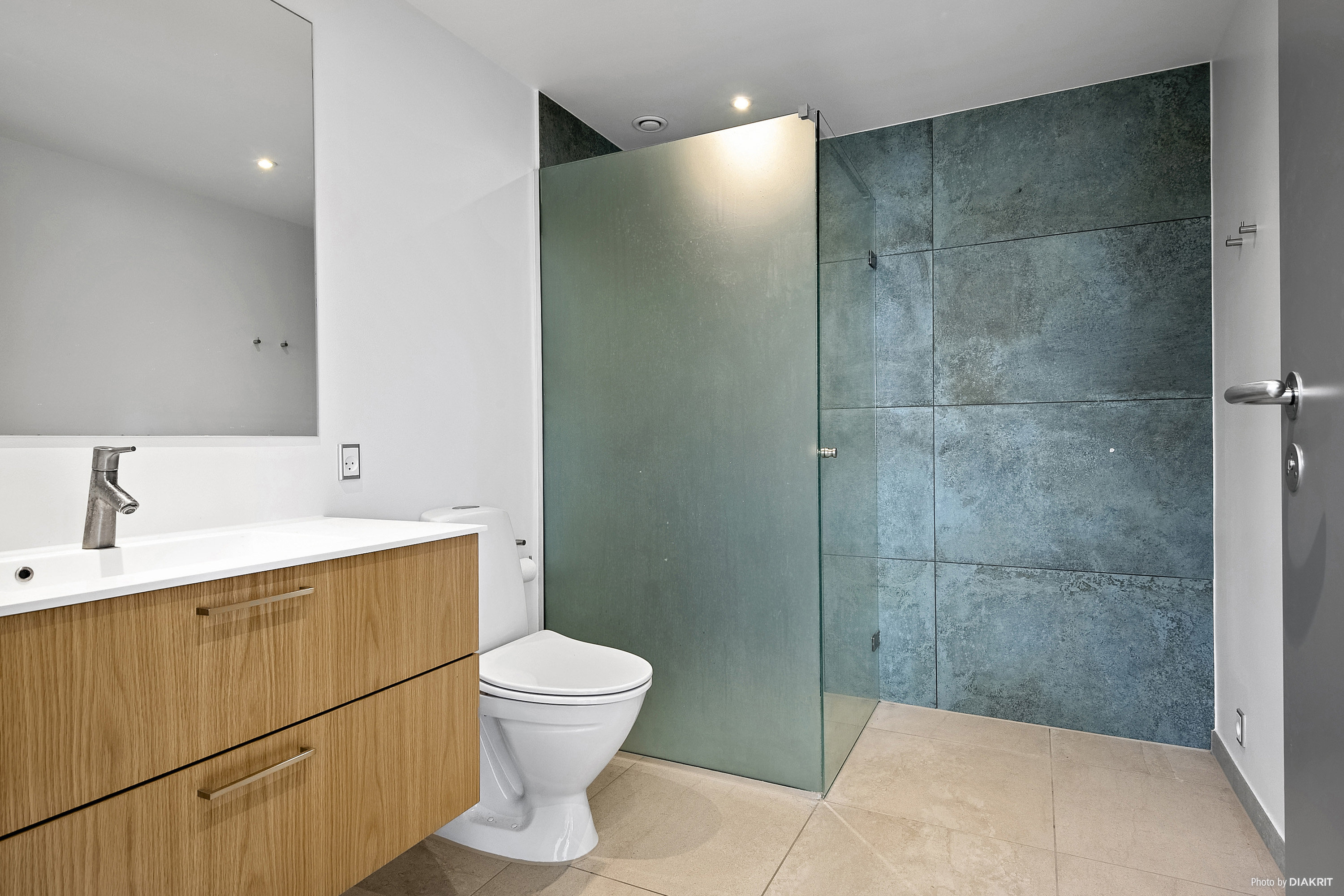 Fremhævet badeværelse billede i fuldskærmstilstand. Billede af Dampmøllevej 4, 8340 Malling