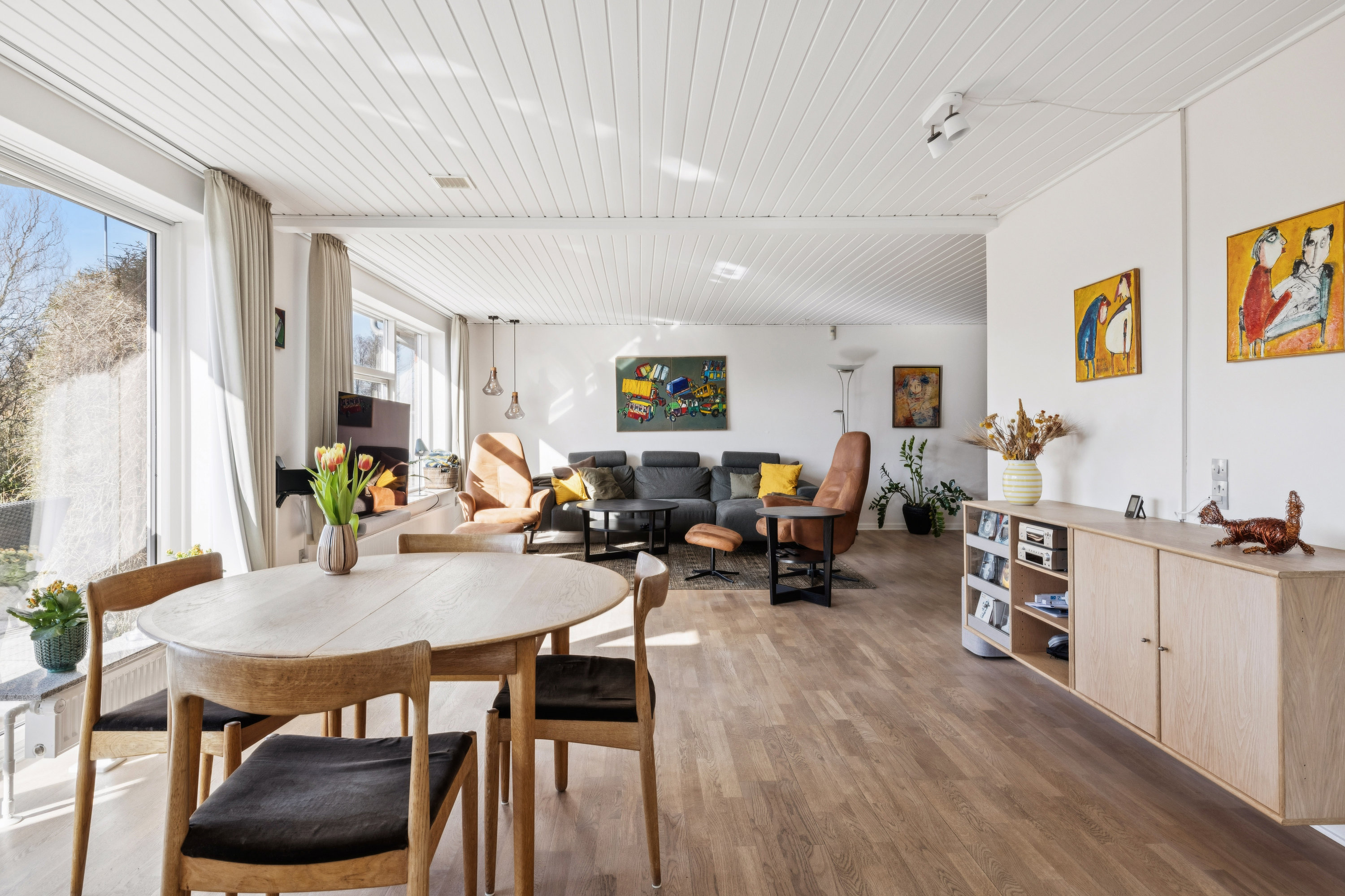 Fremhævet stue billede i fuldskærmstilstand. Billede af Tjurvej 6, 8410 Rønde