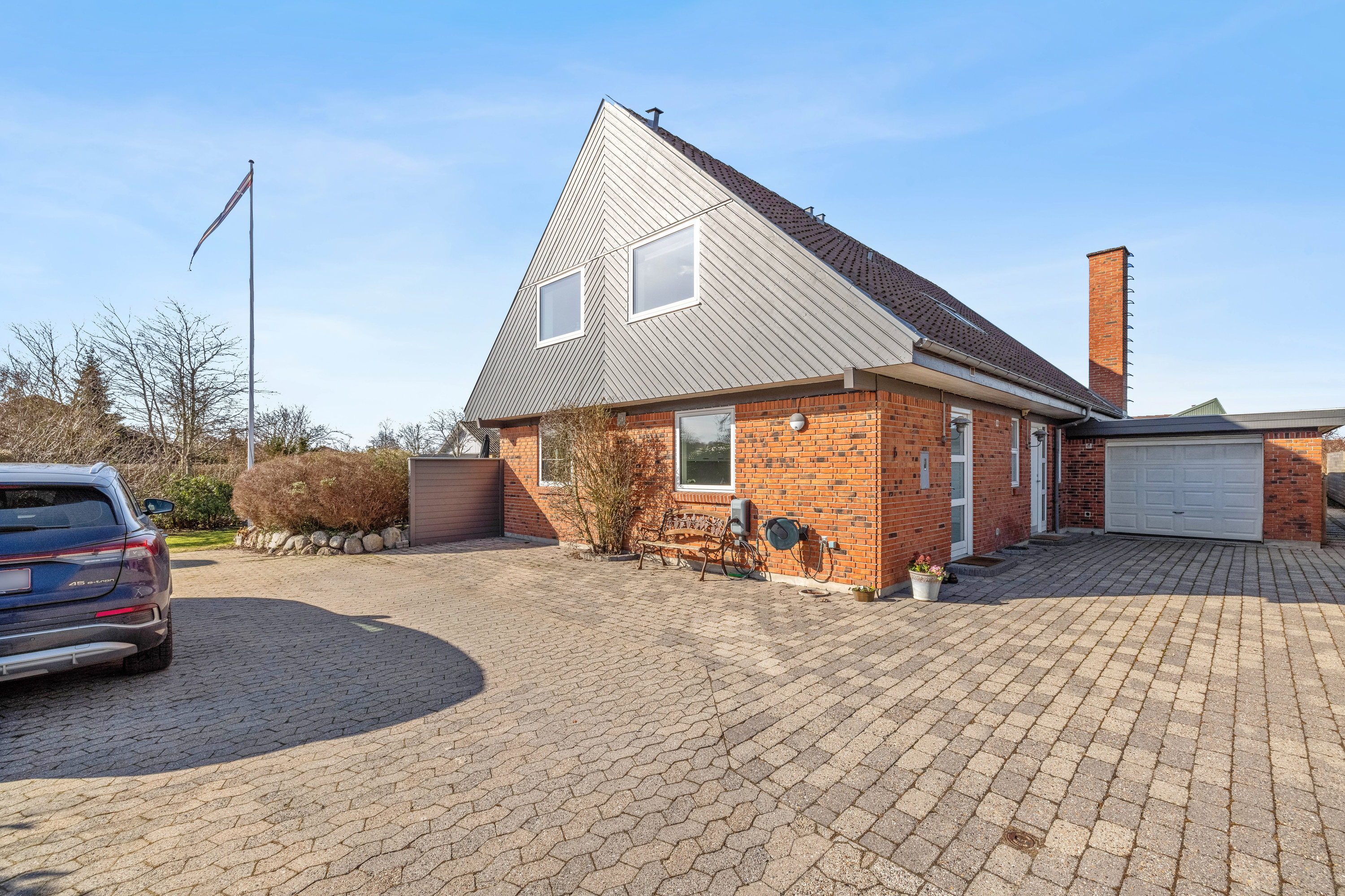 Fremhævet andet billede i fuldskærmstilstand. Billede af Tjurvej 6, 8410 Rønde