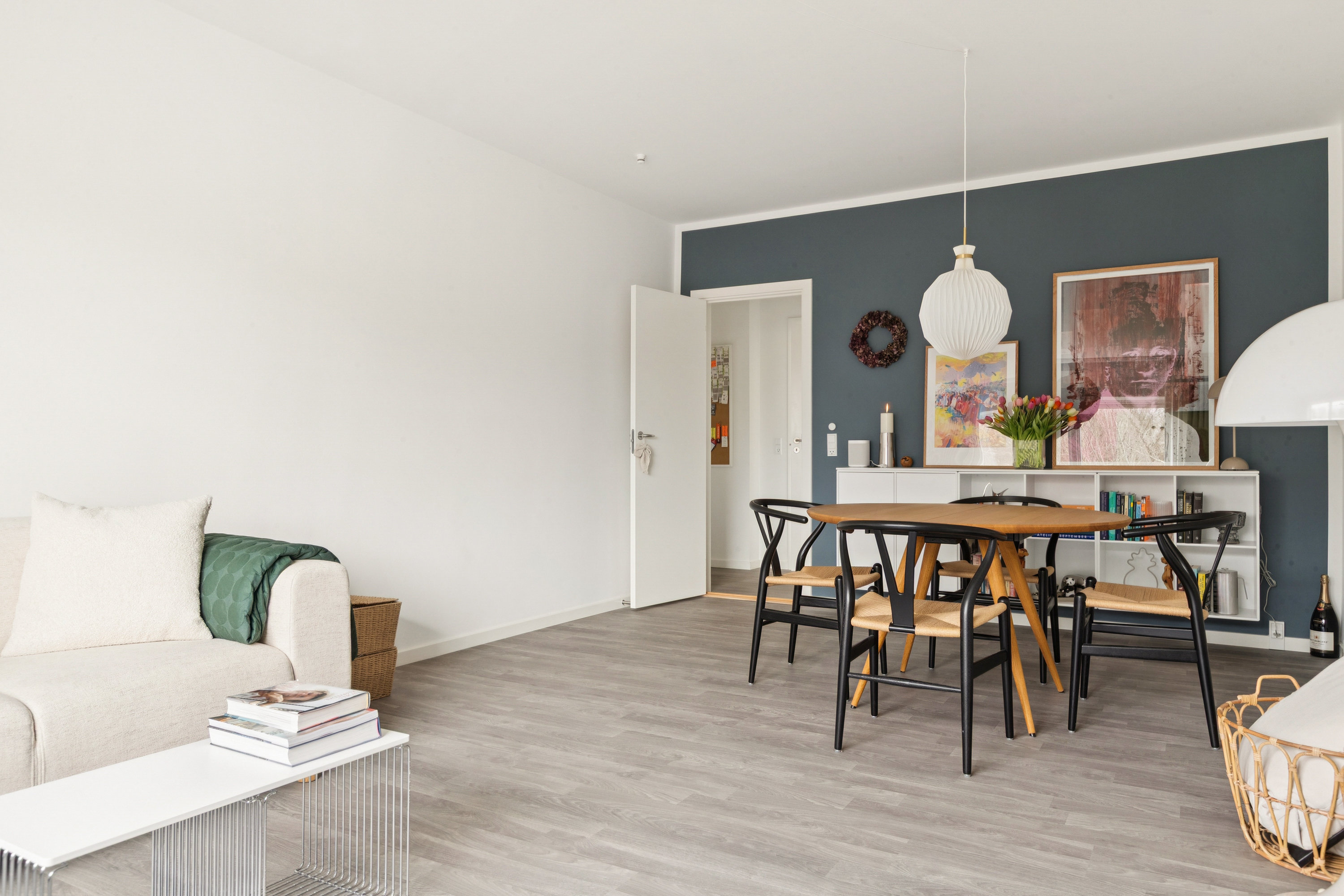 Fremhævet stue billede i fuldskærmstilstand. Billede af Lindevangshusene 68, 1. tv., 2630 Taastrup