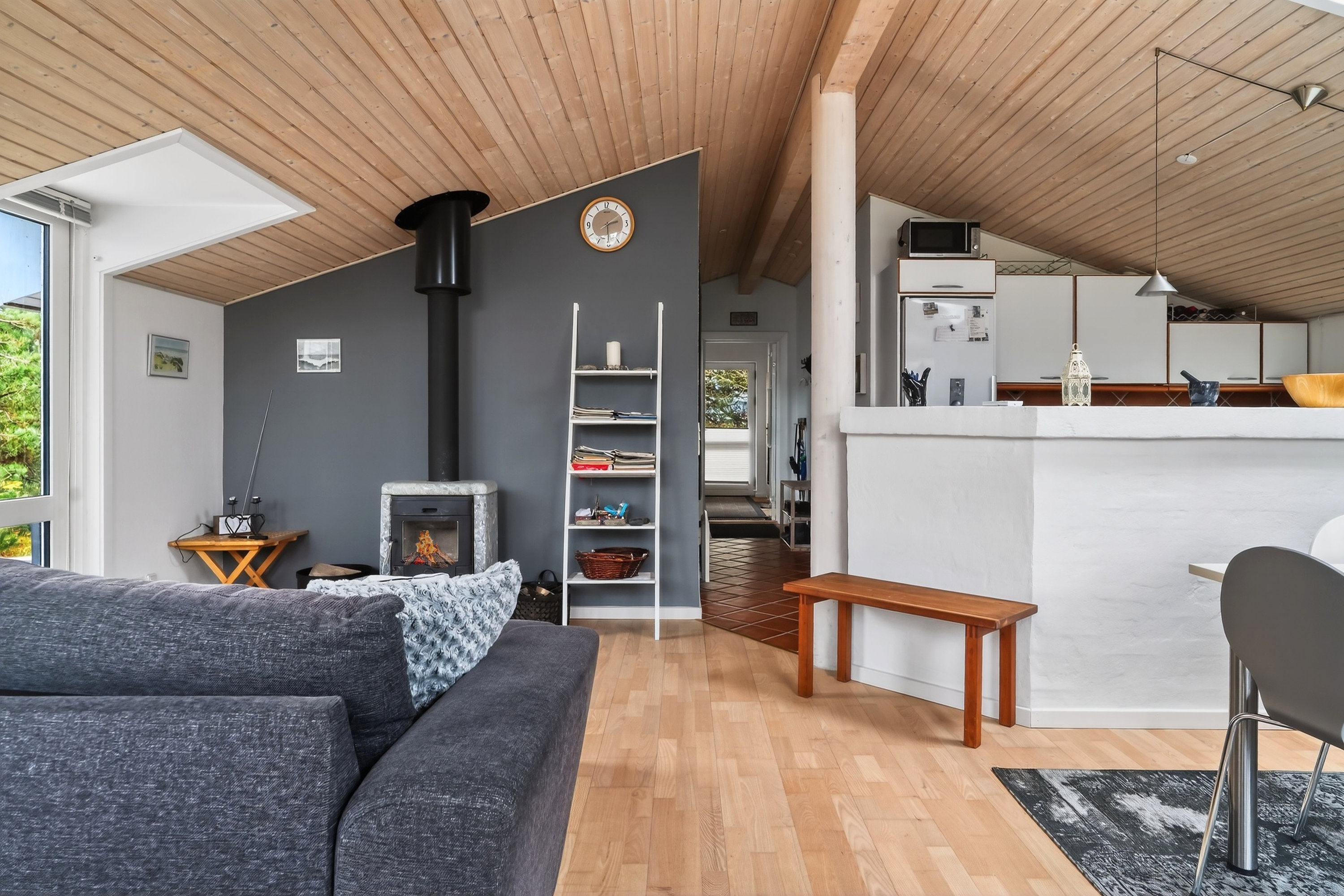 Fremhævet stue billede i fuldskærmstilstand. Billede af Klitrosevej 24, Yderby Lyng, 4583 Sjællands Odde