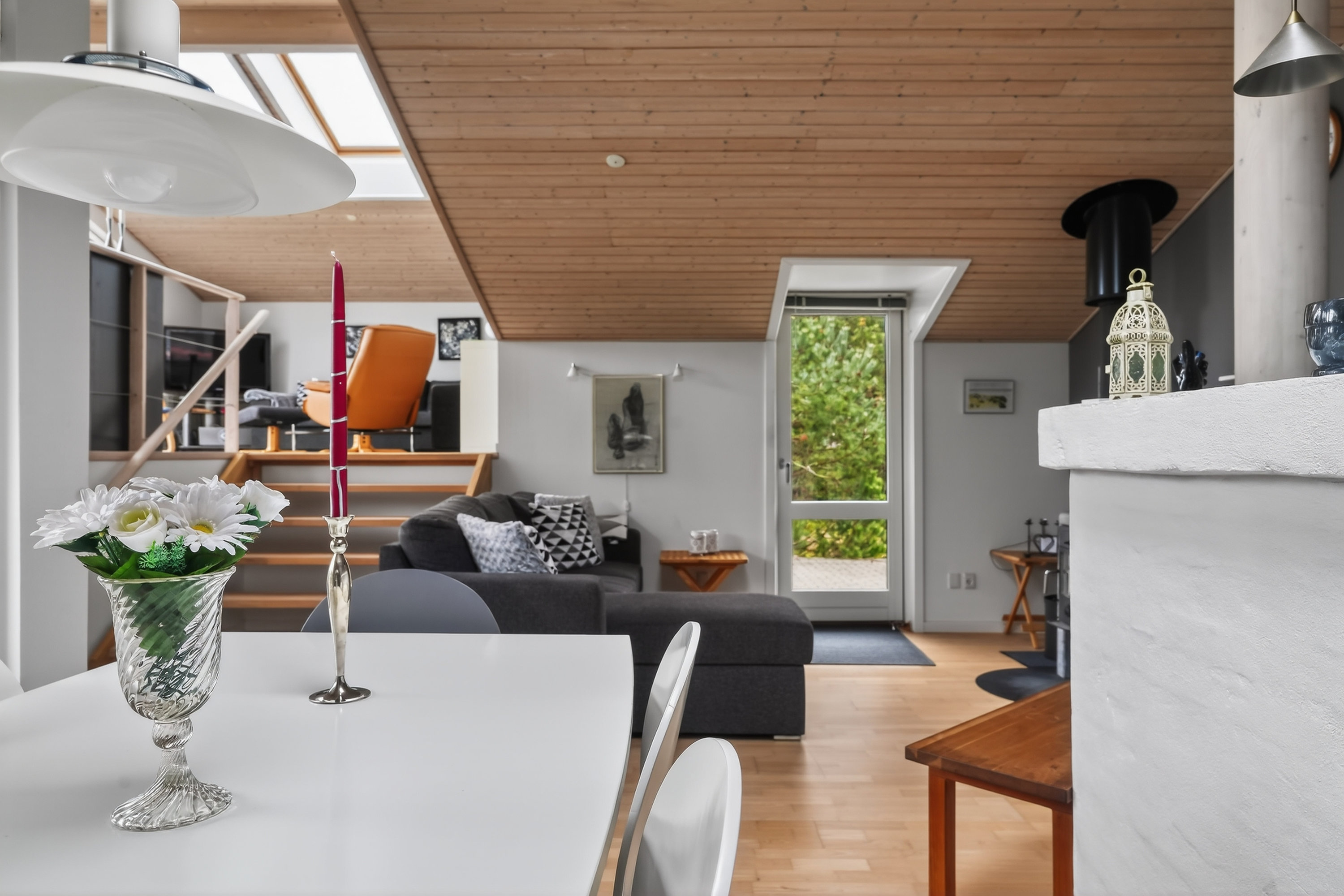 Fremhævet stue billede i fuldskærmstilstand. Billede af Klitrosevej 24, Yderby Lyng, 4583 Sjællands Odde