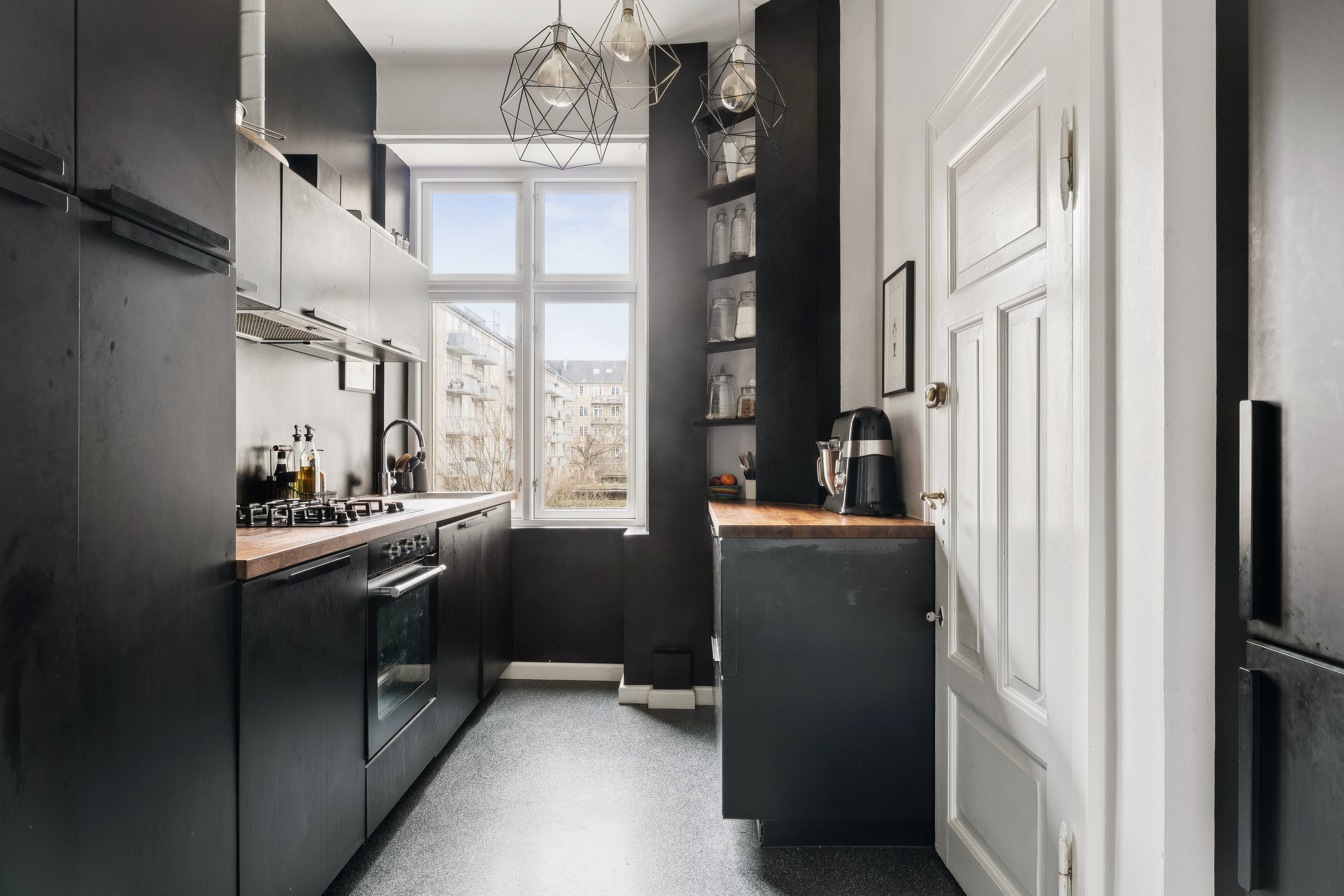 Fremhævet altan billede i fuldskærmstilstand. Billede af Jagtvej 187, 1. tv., 2100 København Ø