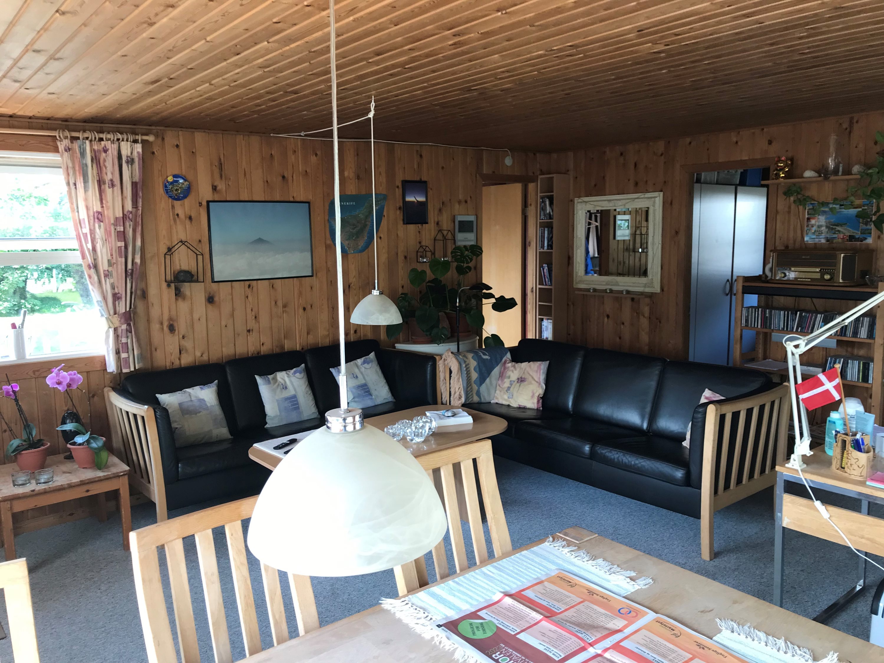 Fremhævet stue billede i fuldskærmstilstand. Billede af Storkevej 3, 4873 Væggerløse