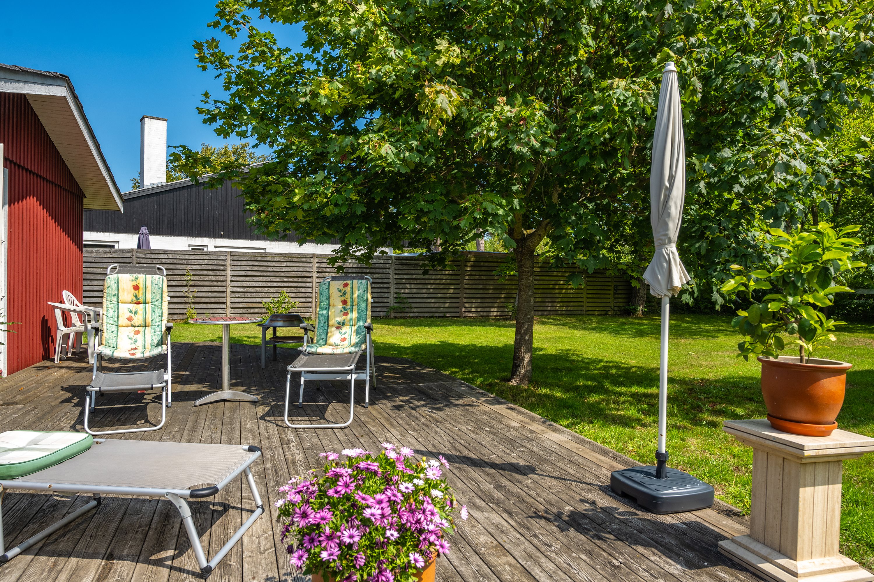 Fremhævet terrasse billede i fuldskærmstilstand. Billede af Storkevej 3, 4873 Væggerløse