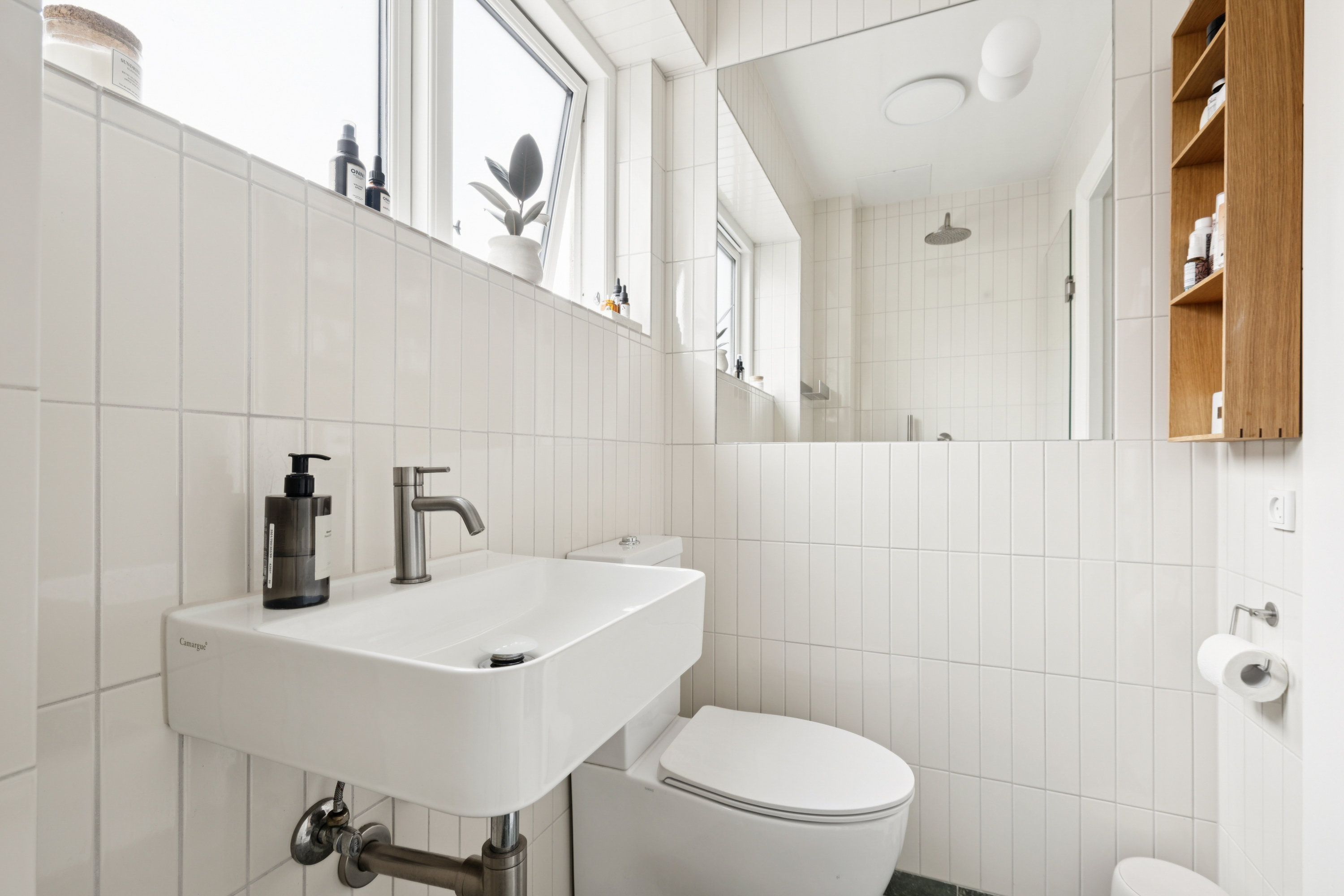 Fremhævet  billede i fuldskærmstilstand. Billede af Tryggevældevej 19, st.., 2720 Vanløse