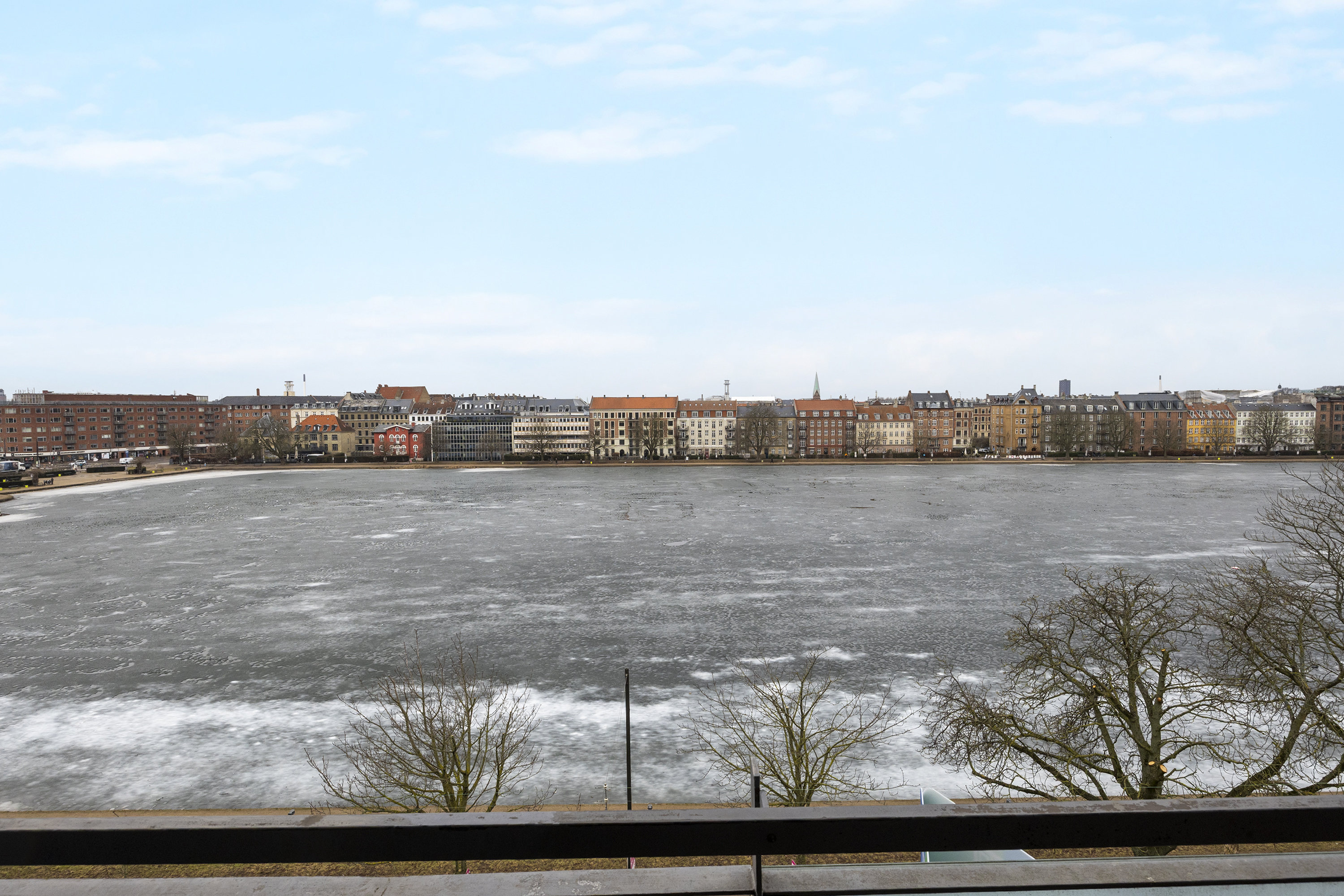 Fremhævet søudsigt billede i fuldskærmstilstand. Billede af Nørre Søgade 37A, 5. 5., 1370 København K