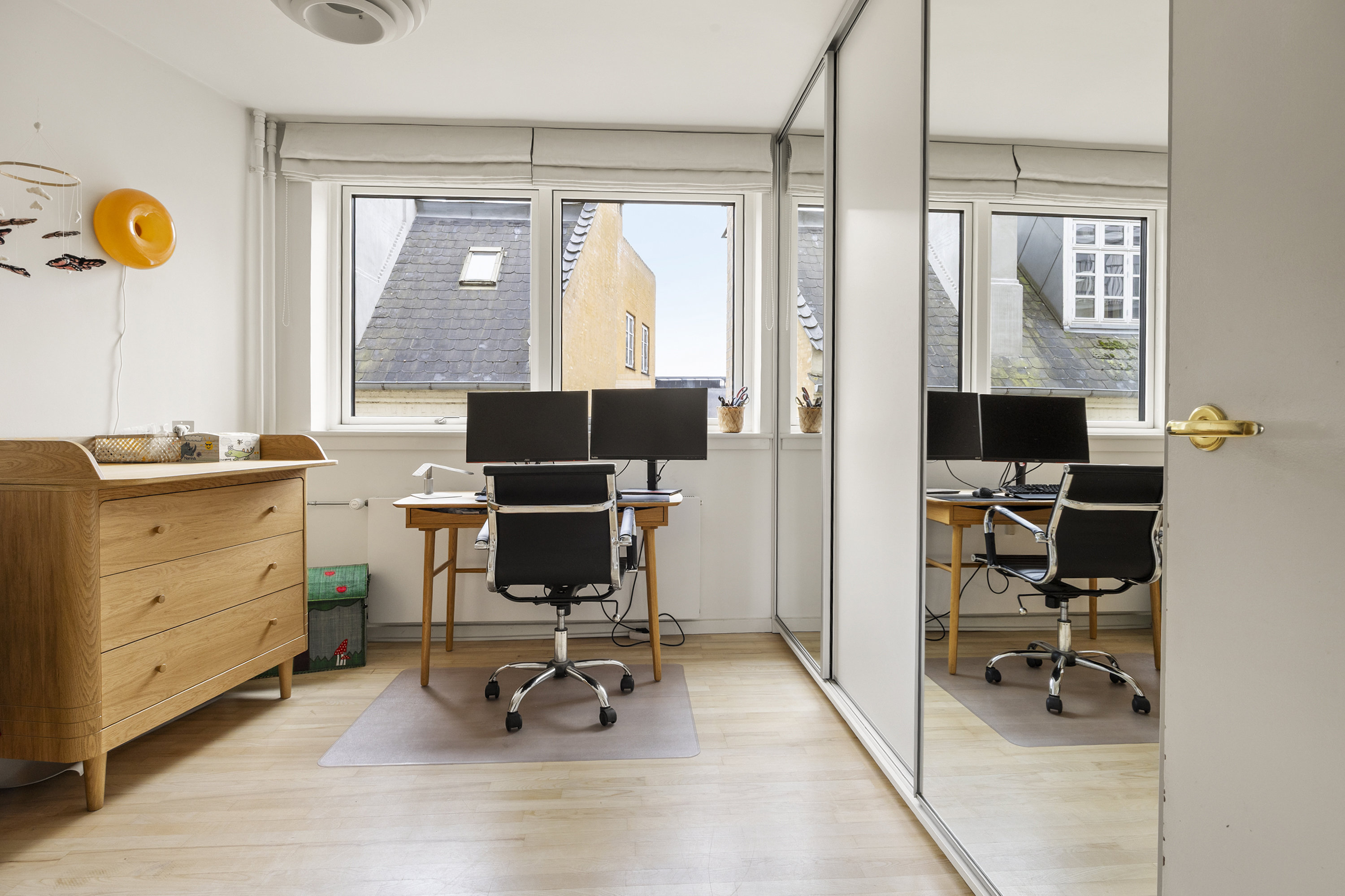 Fremhævet værelse billede i fuldskærmstilstand. Billede af Nørre Søgade 37A, 5. 5., 1370 København K