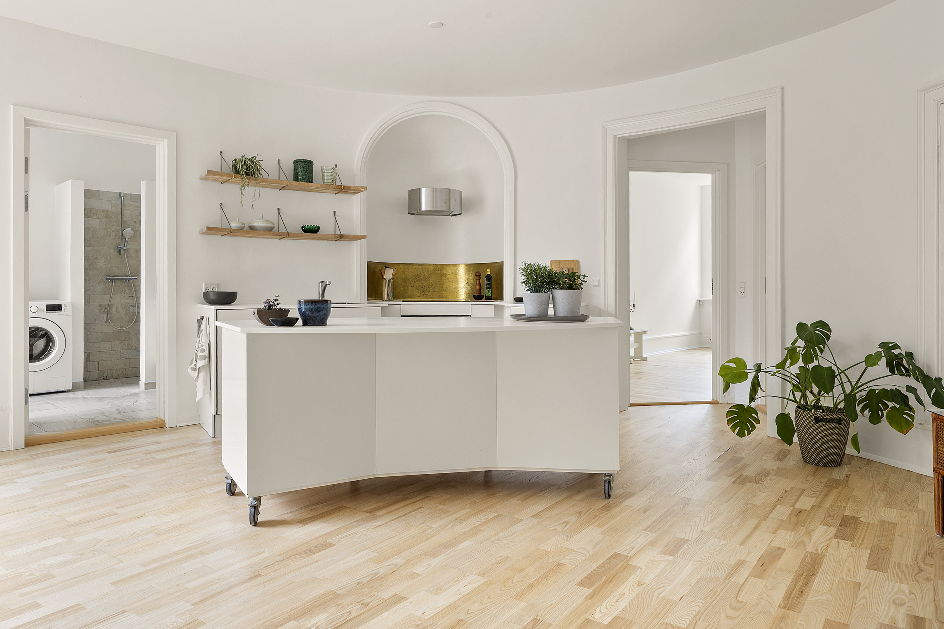 Fremhævet køkken billede i fuldskærmstilstand. Billede af Nørregade 36A, 2. tv., 1165 København K