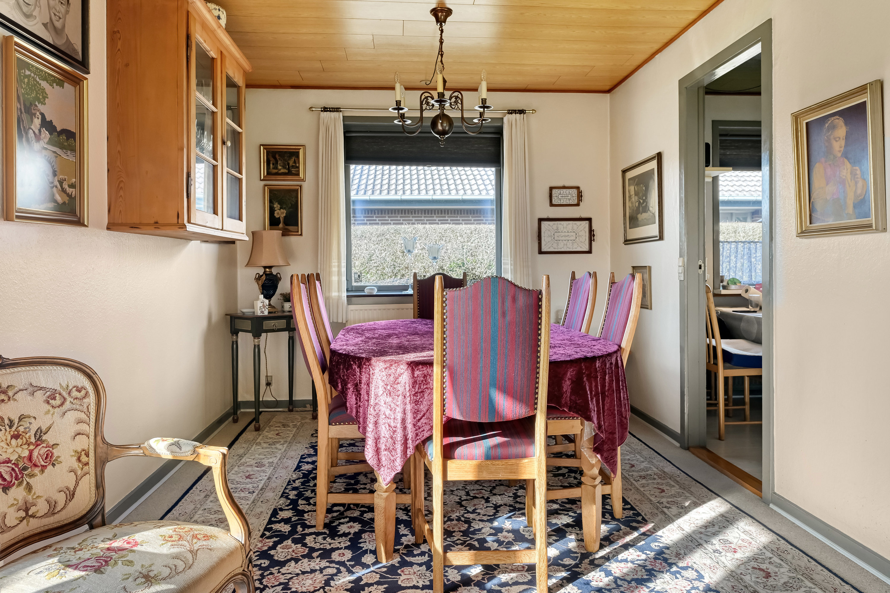 Fremhævet stue billede i fuldskærmstilstand. Billede af Umanakvej 54, 6715 Esbjerg N