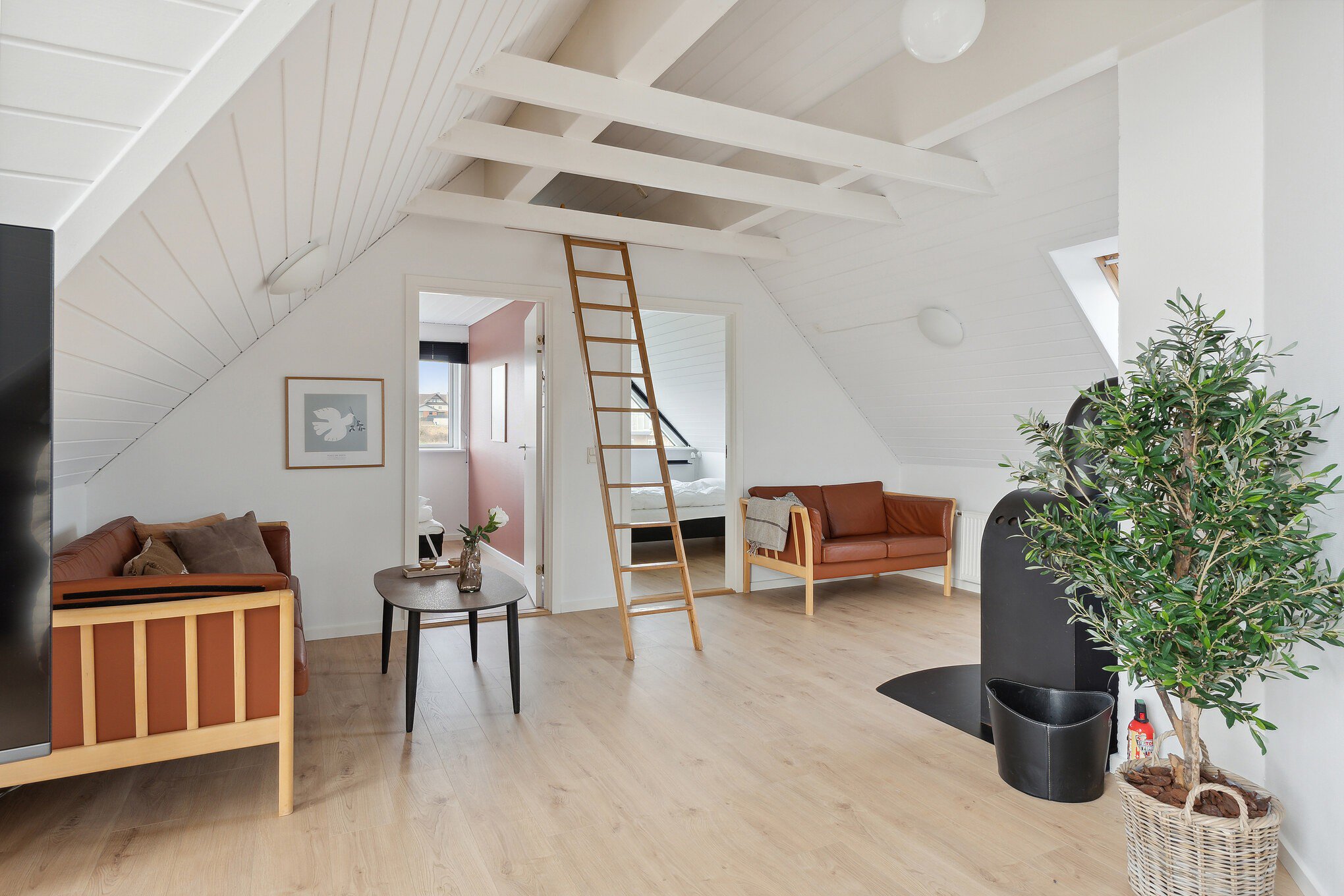 Fremhævet  billede i fuldskærmstilstand. Billede af Mosesvinget 9, Egsmark, 8400 Ebeltoft