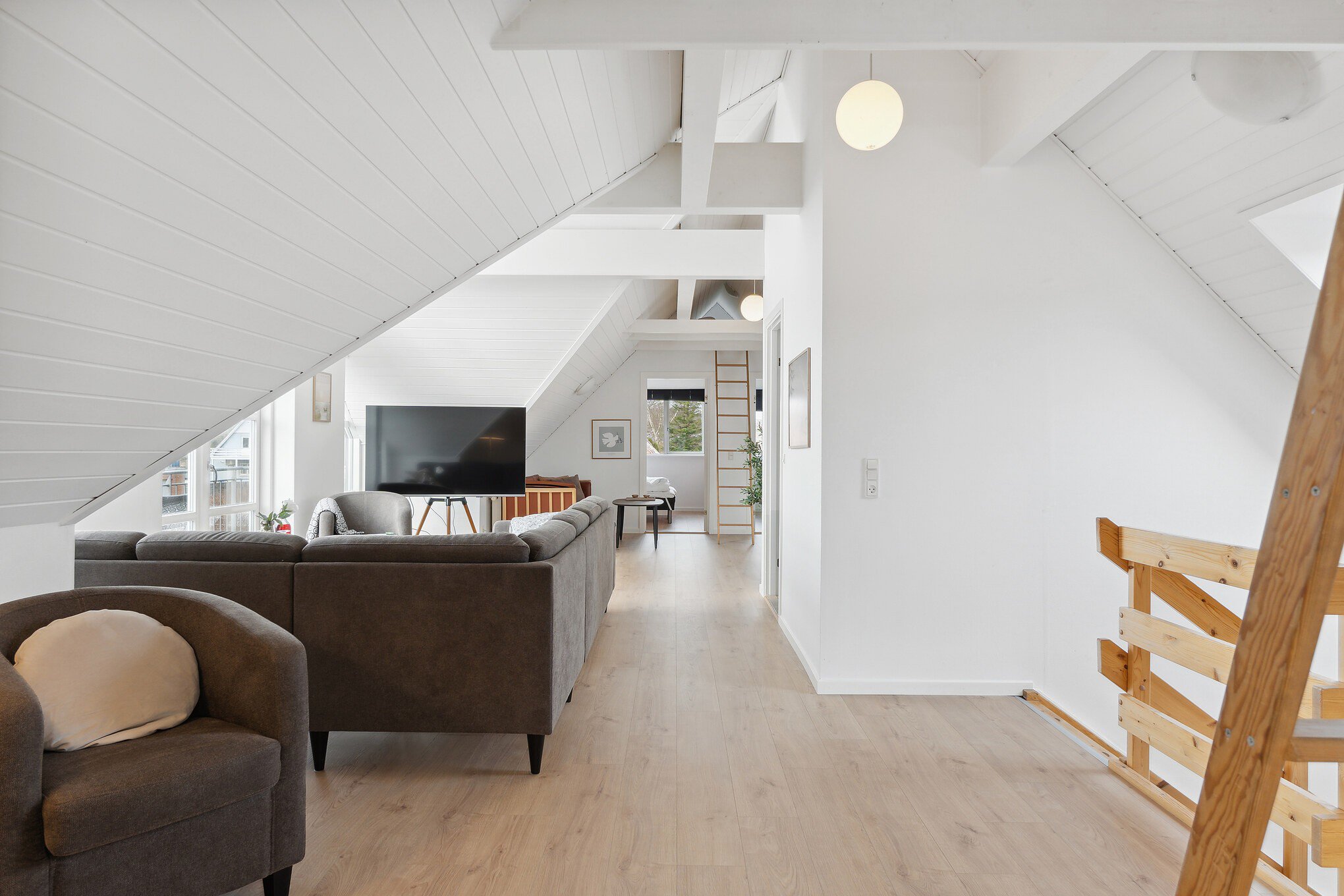 Fremhævet  billede i fuldskærmstilstand. Billede af Mosesvinget 9, Egsmark, 8400 Ebeltoft