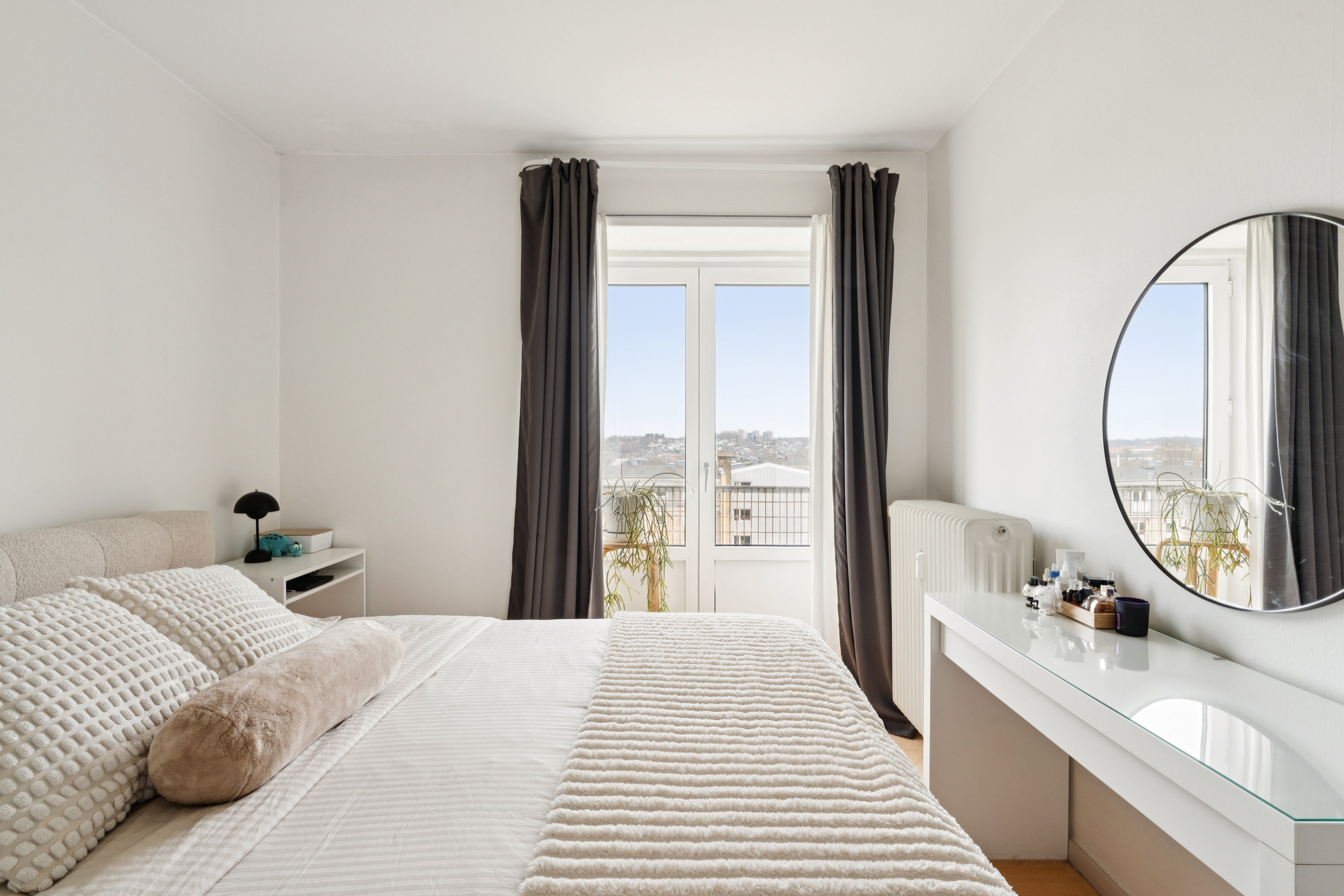 Fremhævet værelse billede i fuldskærmstilstand. Billede af Snerlevej 15, 3. th., 9000 Aalborg