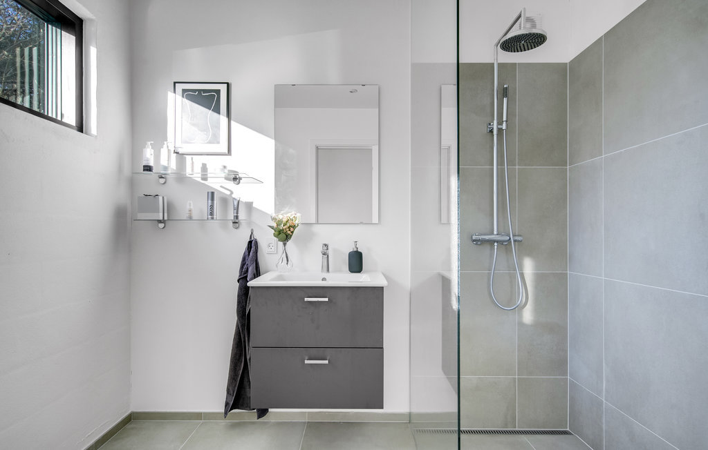 Fremhævet  billede i fuldskærmstilstand. Billede af Grønnemosen 1, Smidstrup, 3250 Gilleleje